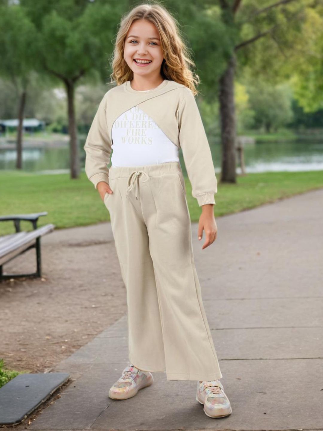 

INCLUD Girls Printed Crop Sweatshirt & Pant Set, Beige
