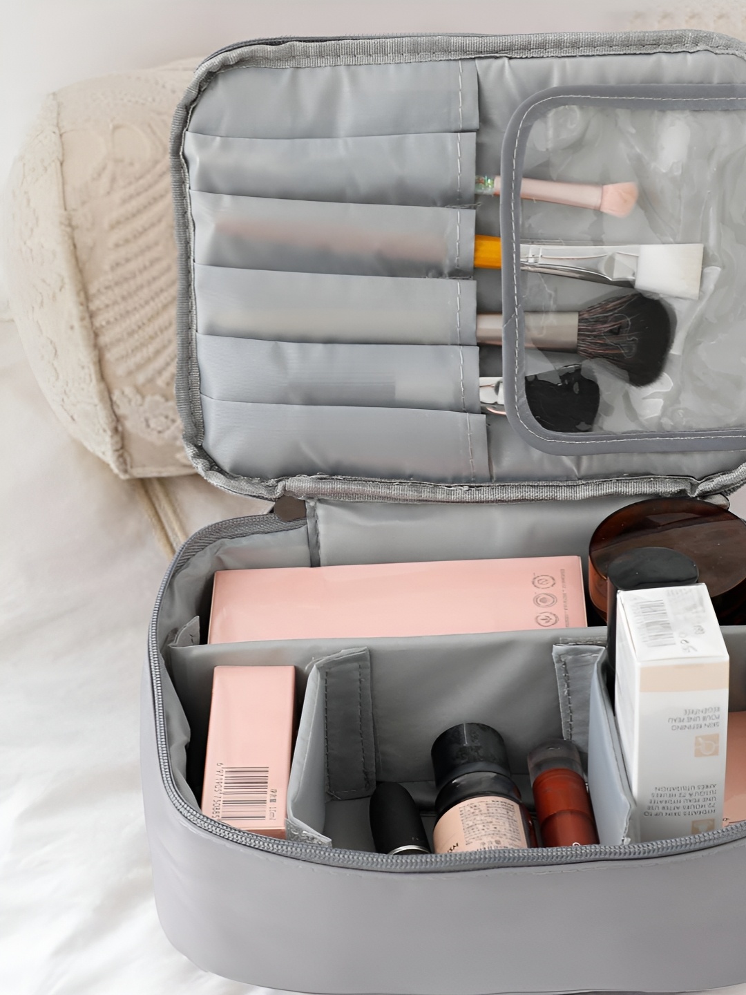 

UMAI Grey Regular Makeup Organiser