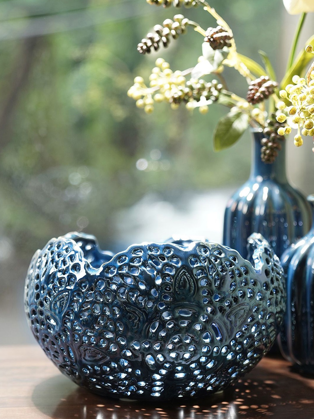 

Pure Home and Living Blue Textured Lattice Ceramic Vase