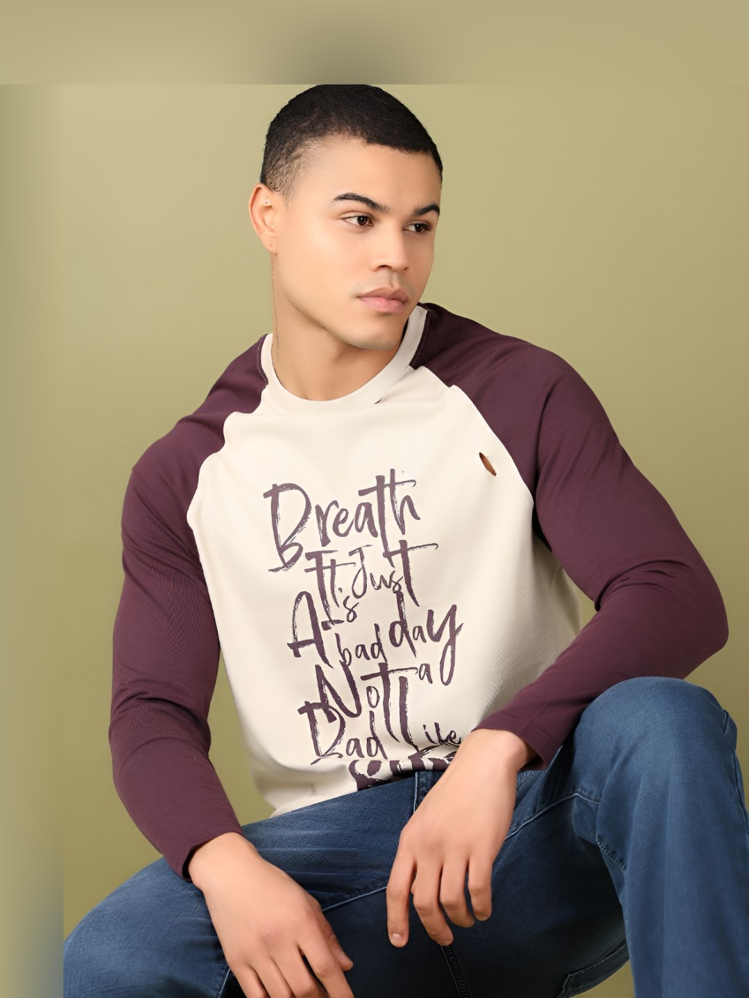 

V-Mart Men Typography Printed Round Neck Cotton T-shirt, Grey