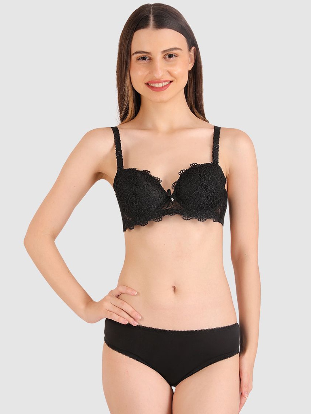 

BRACHY Self-Design Heavily-Padded Lingerie Set, Black