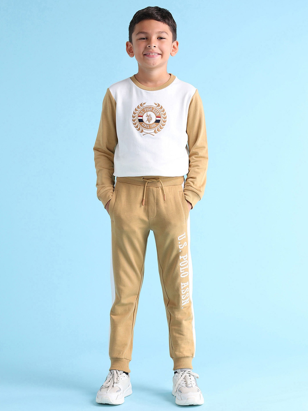 

U.S. Polo Assn. Kids Boys Typography Printed Cotton Joggers Trousers, Brown