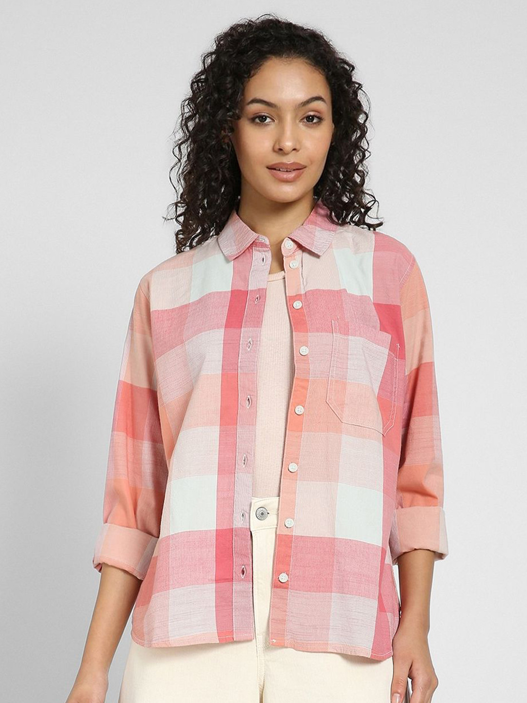 

AMERICAN EAGLE OUTFITTERS Women Tartan Checked Cotton Relaxed Fit Casual Shirt, Pink