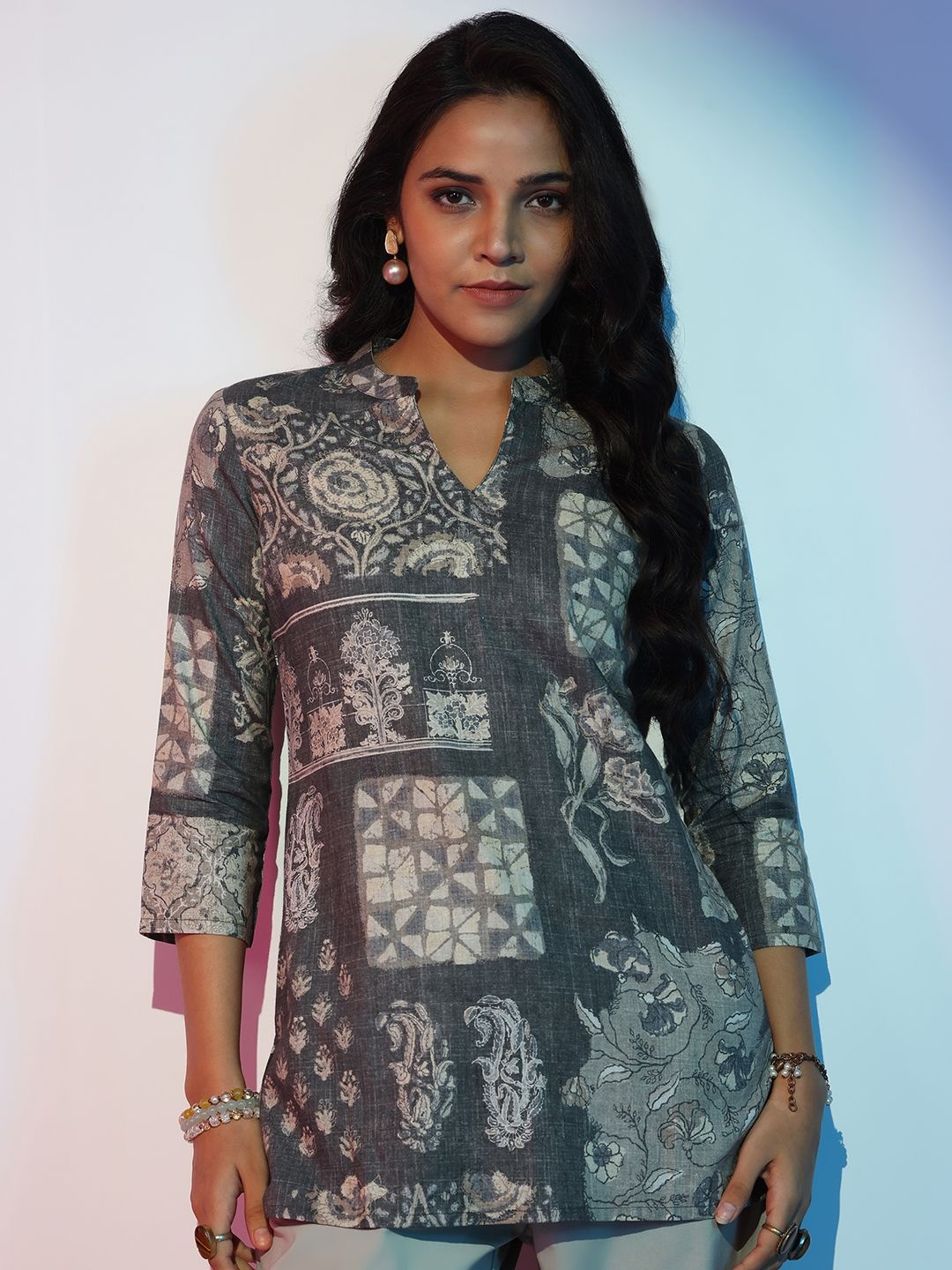 

Libas Women Ethnic Printed Mandarin Collar Linen Kurti, Grey