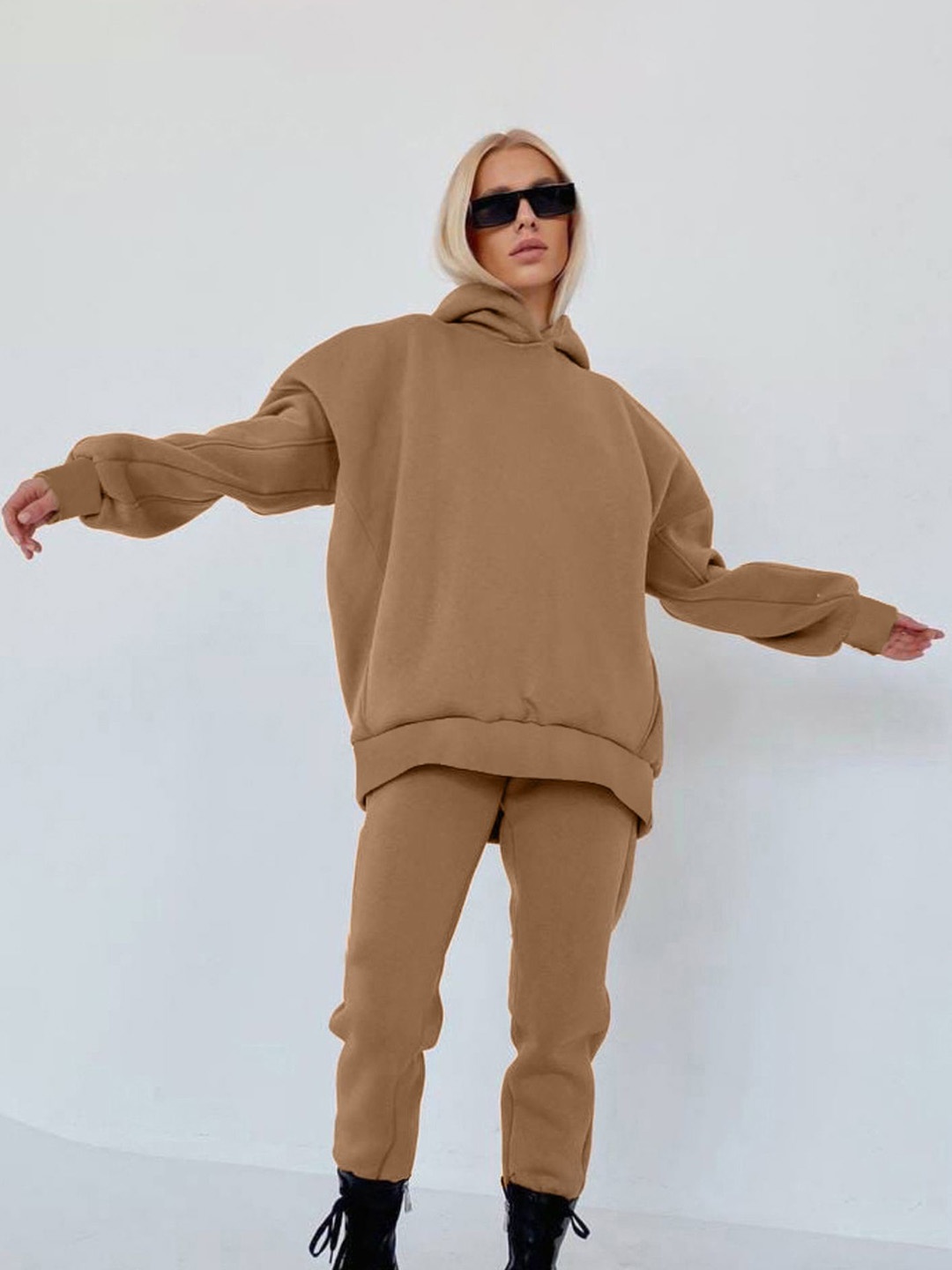 

LULU & SKY Drop-Shoulder Hooded Sweatshirts With Jogger Co-Ords, Brown