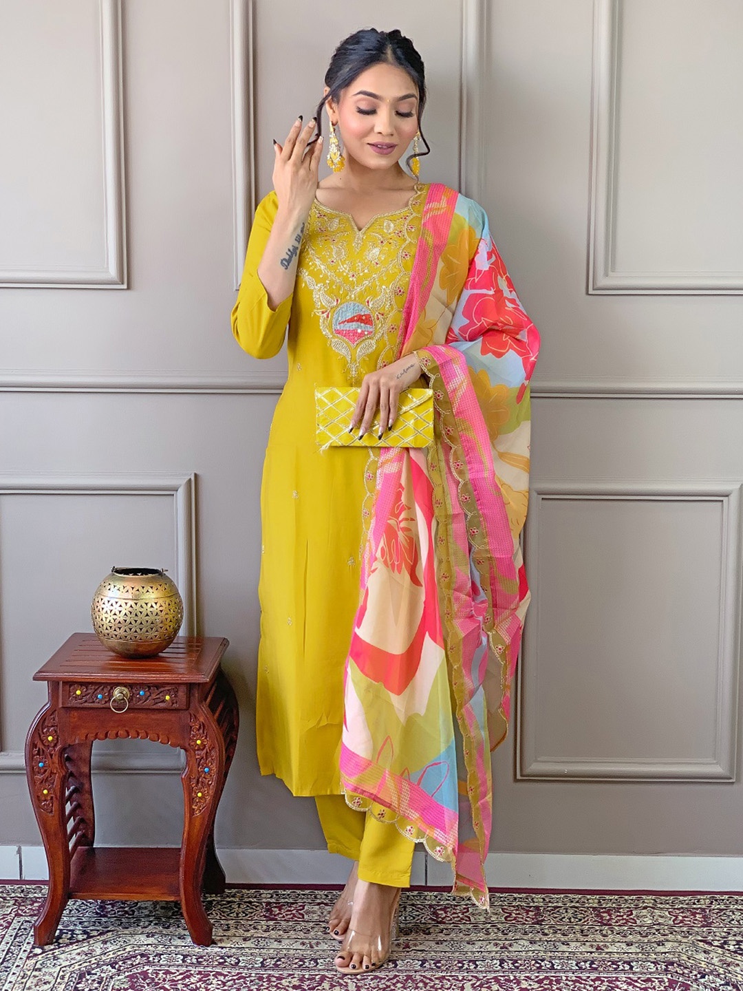 

BAESD Ethnic Motifs Embroidered Regular Sequinned Straight Kurta with Trousers & Dupatta, Yellow