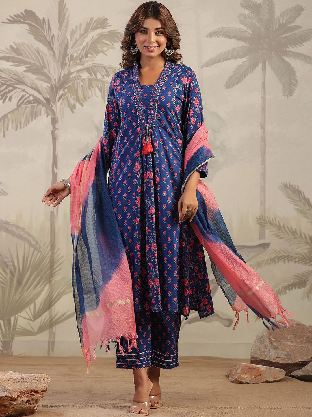 

Meena Bazaar Floral Printed Gotta Patti Kurta with Trousers & Dupatta, Navy blue