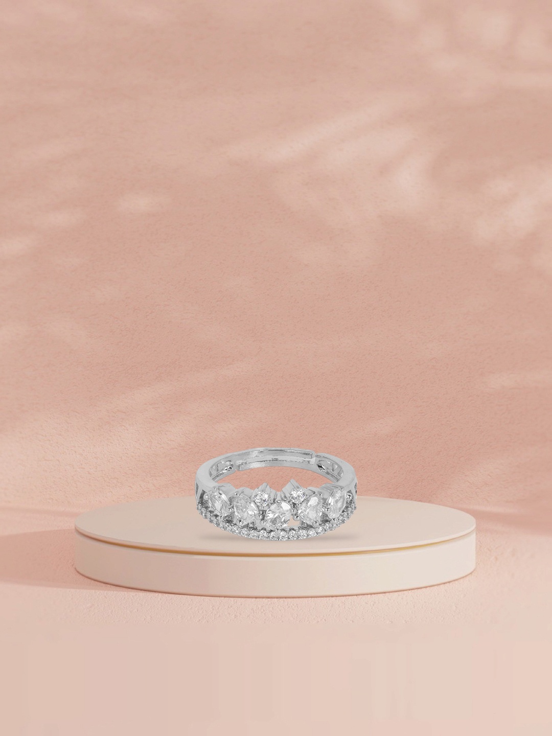 

De Flossy Silver 925 Sterling Silver Queen Adjustable Ring