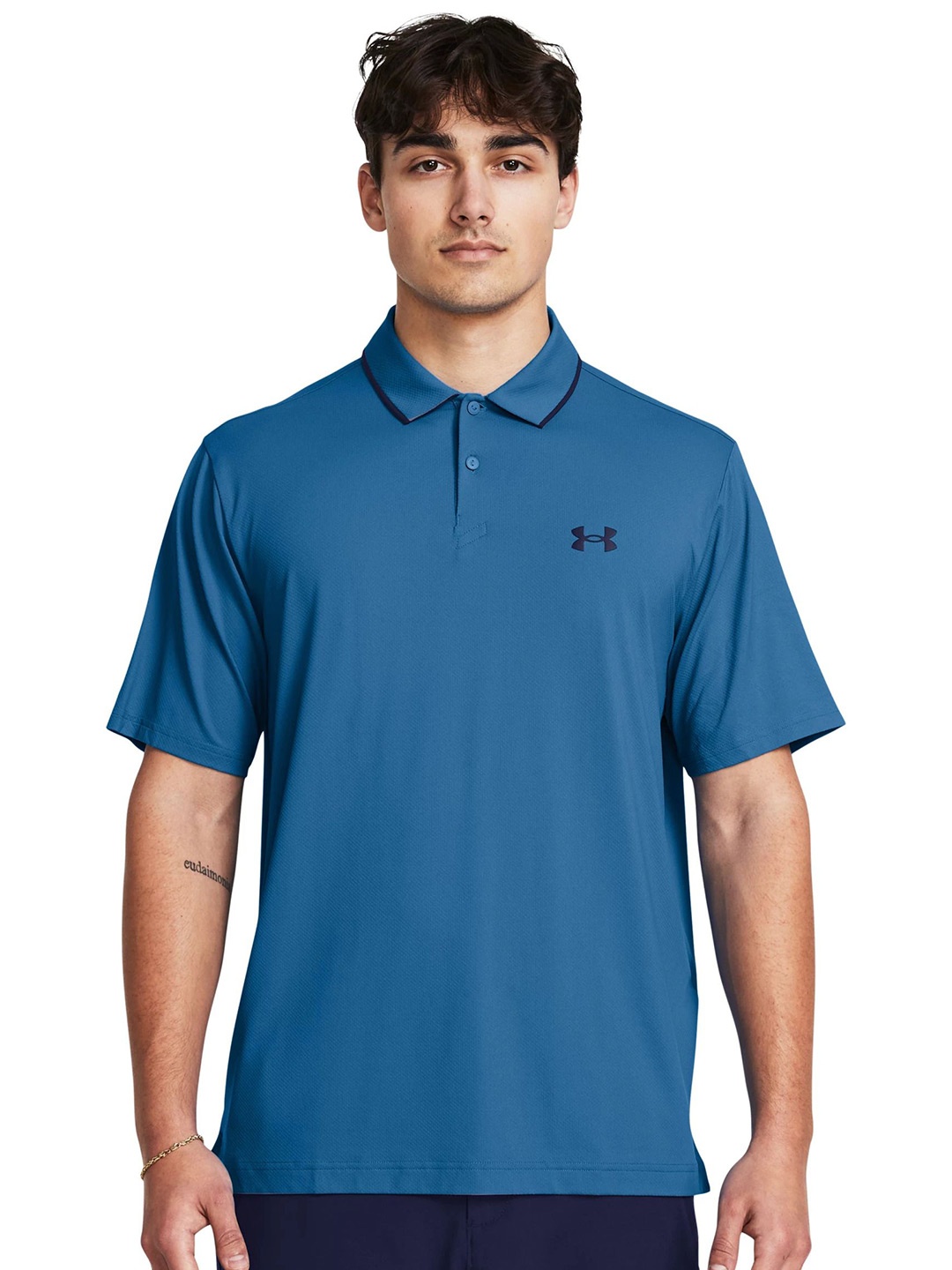 

UNDER ARMOUR Men Solid Polo Collar Nylon Relaxed Fit T-shirt, Blue