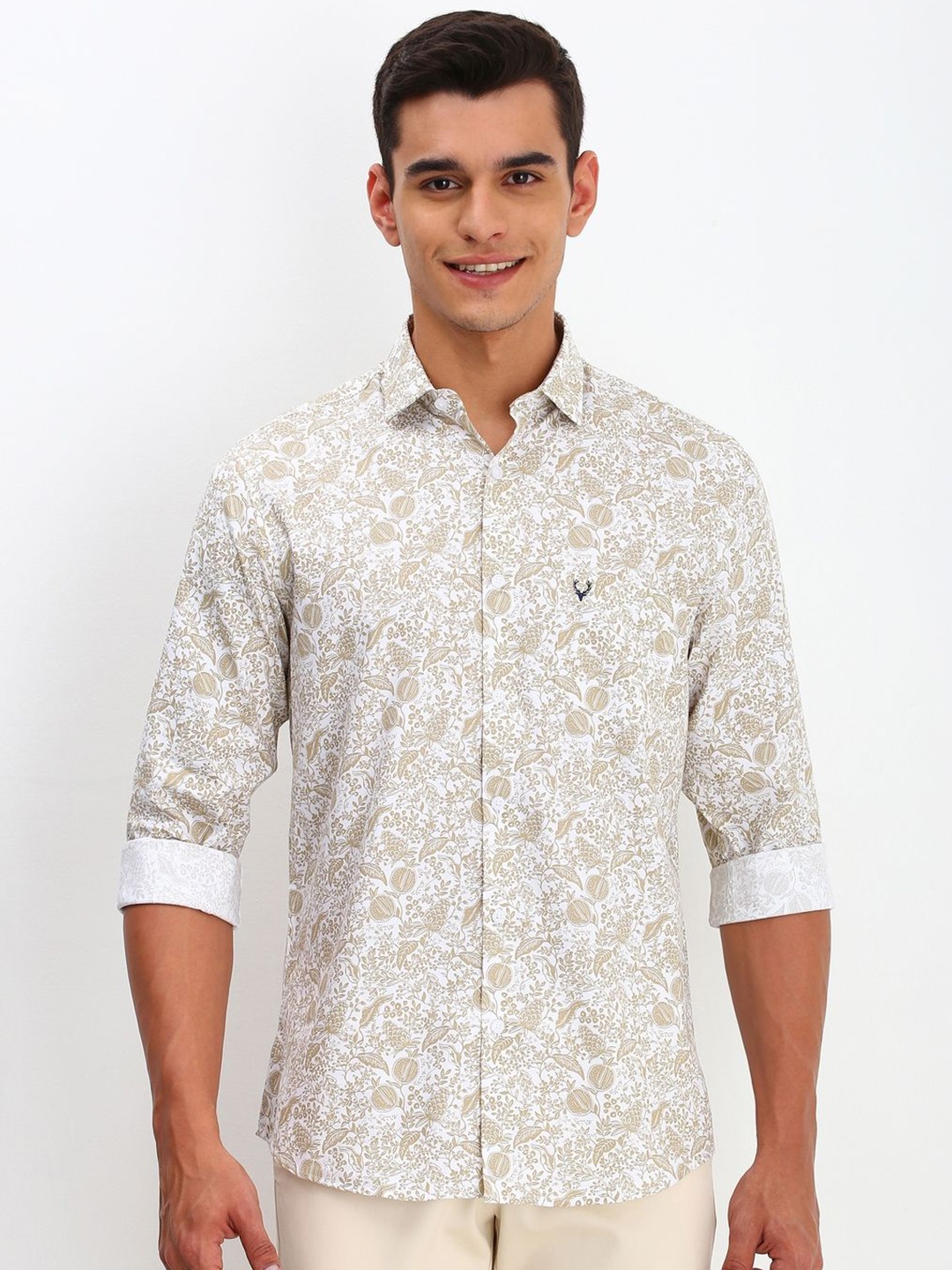 

Allen Solly Men Spread Collar Floral Printed Cotton Slim Fit Casual Shirt, Beige