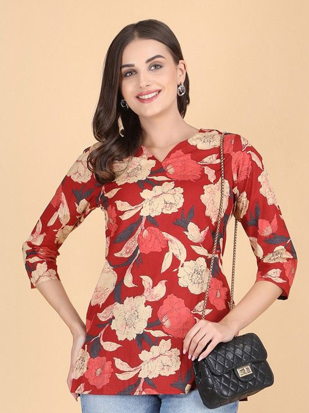 

PIDAVLIYA'S Women Floral Printed Cotton Kurti, Red