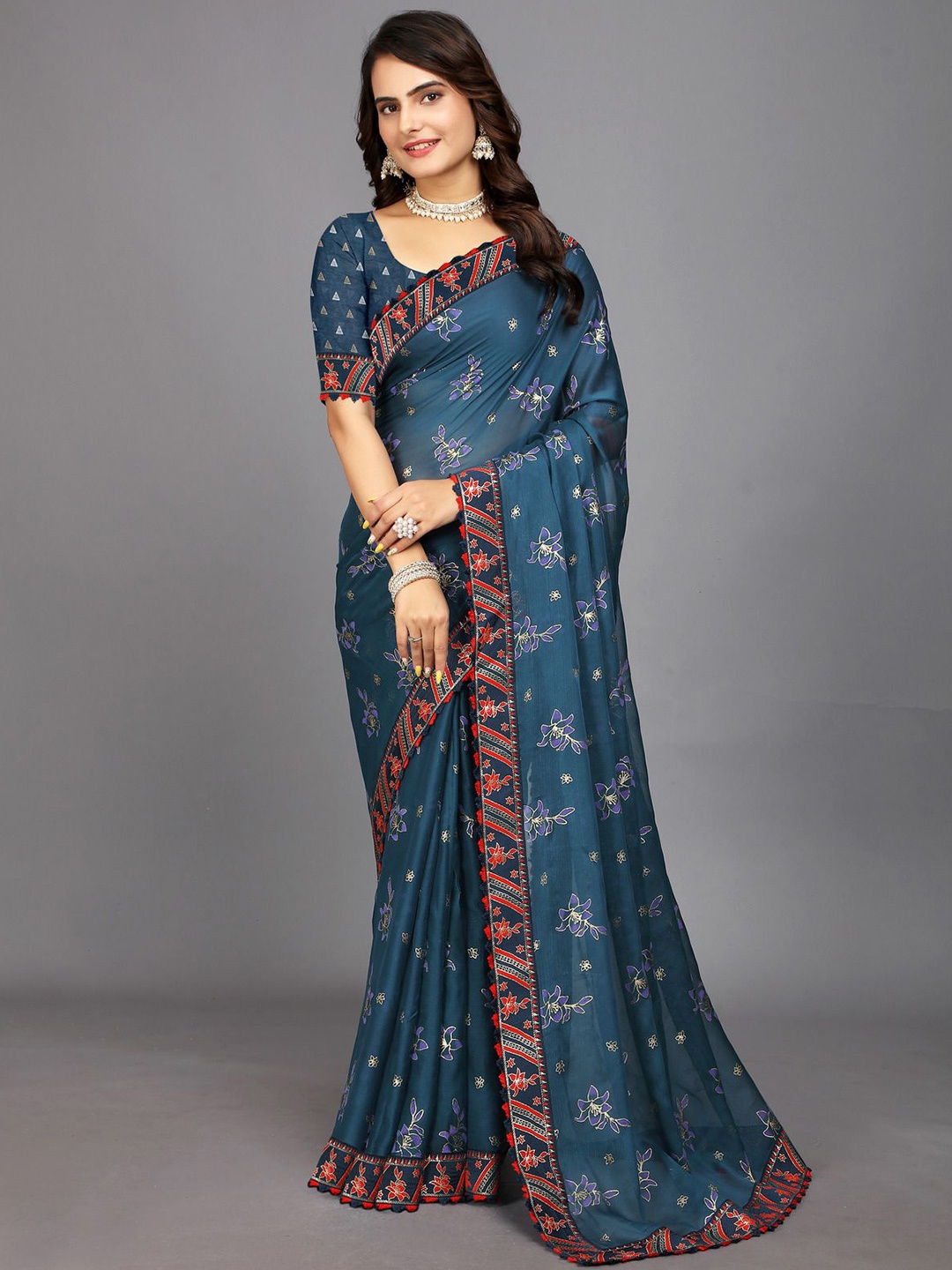 

Aardiva Women Floral Foil Printed Saree, Blue