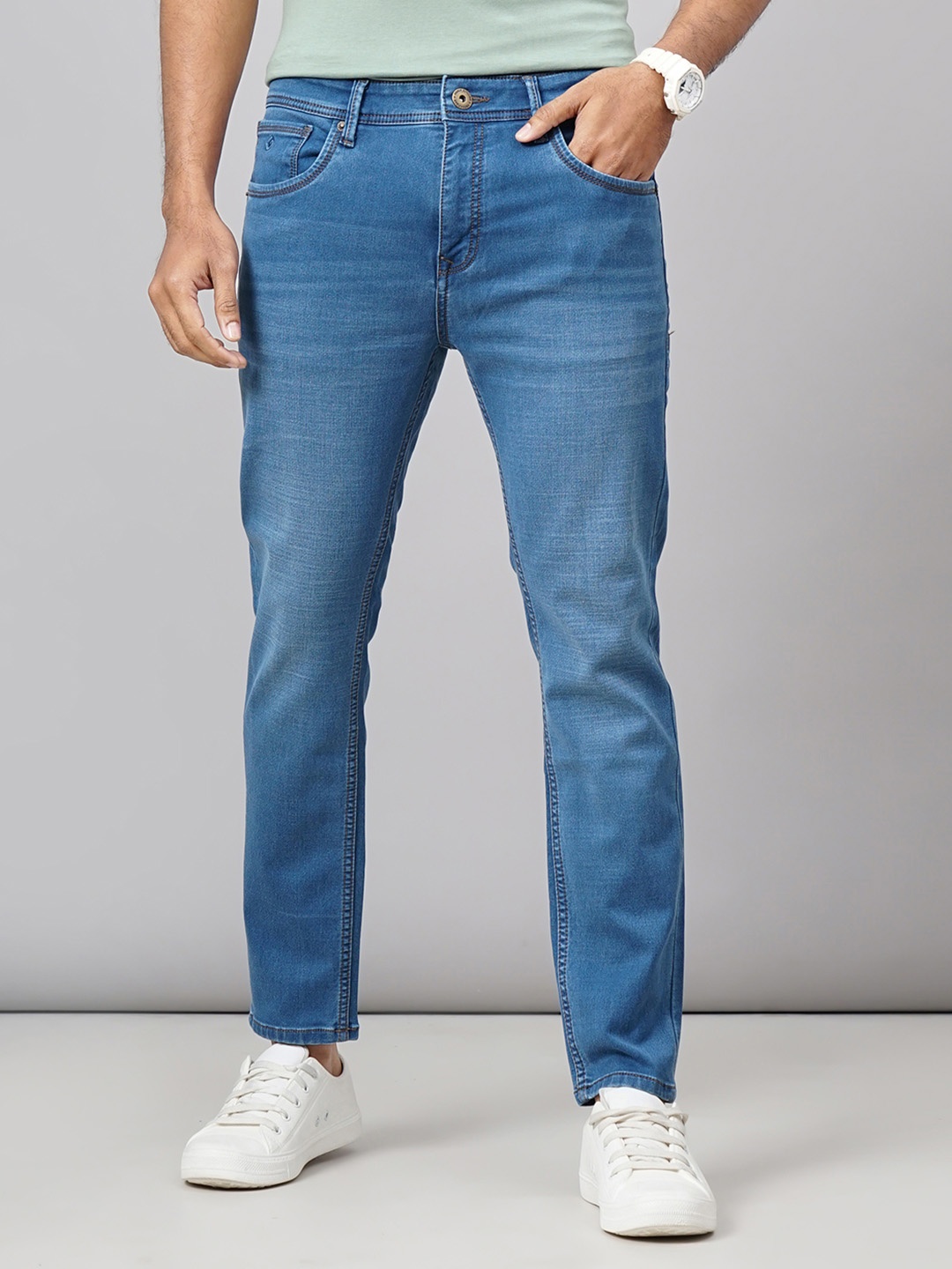 

Greenfibre Men Slim Fit Clean Look Light Fade Jeans, Blue
