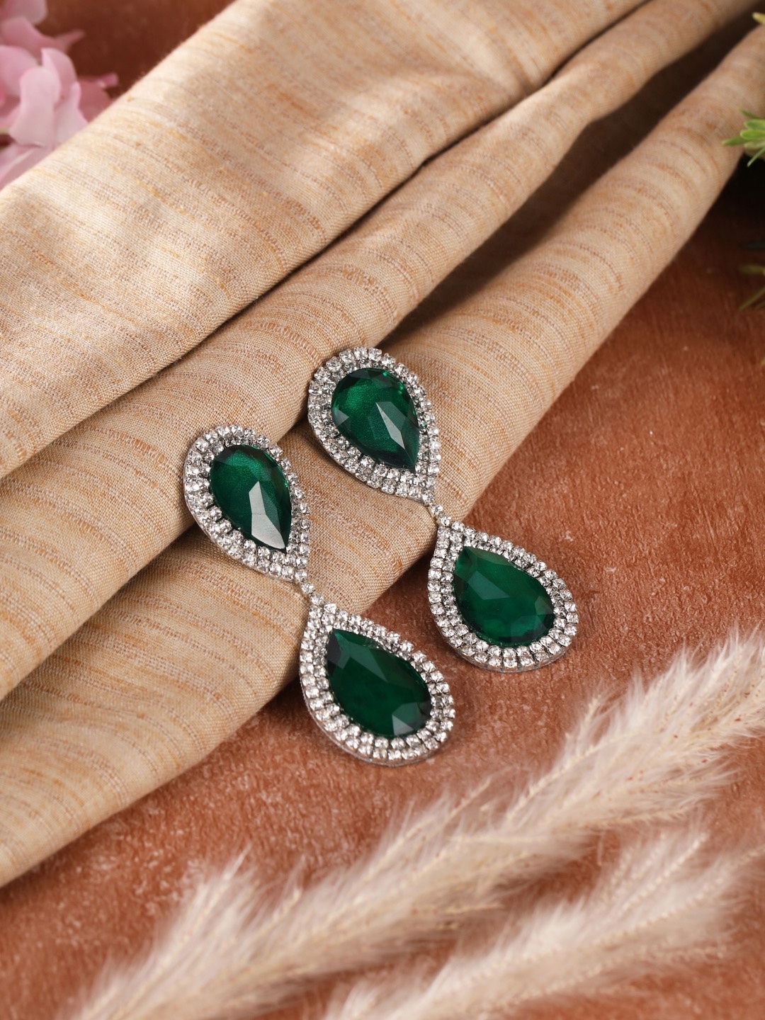 

KPOP Silver-Plated Contemporary Rhinestone Studded Drop Earrings