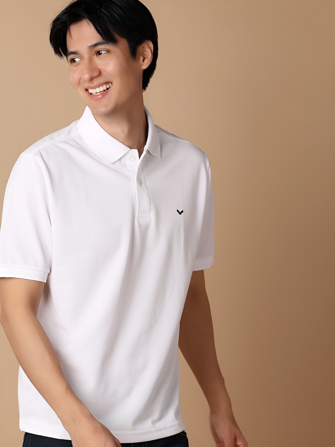 

V-Mart Men Solid Polo Collar Cotton T-shirt, White