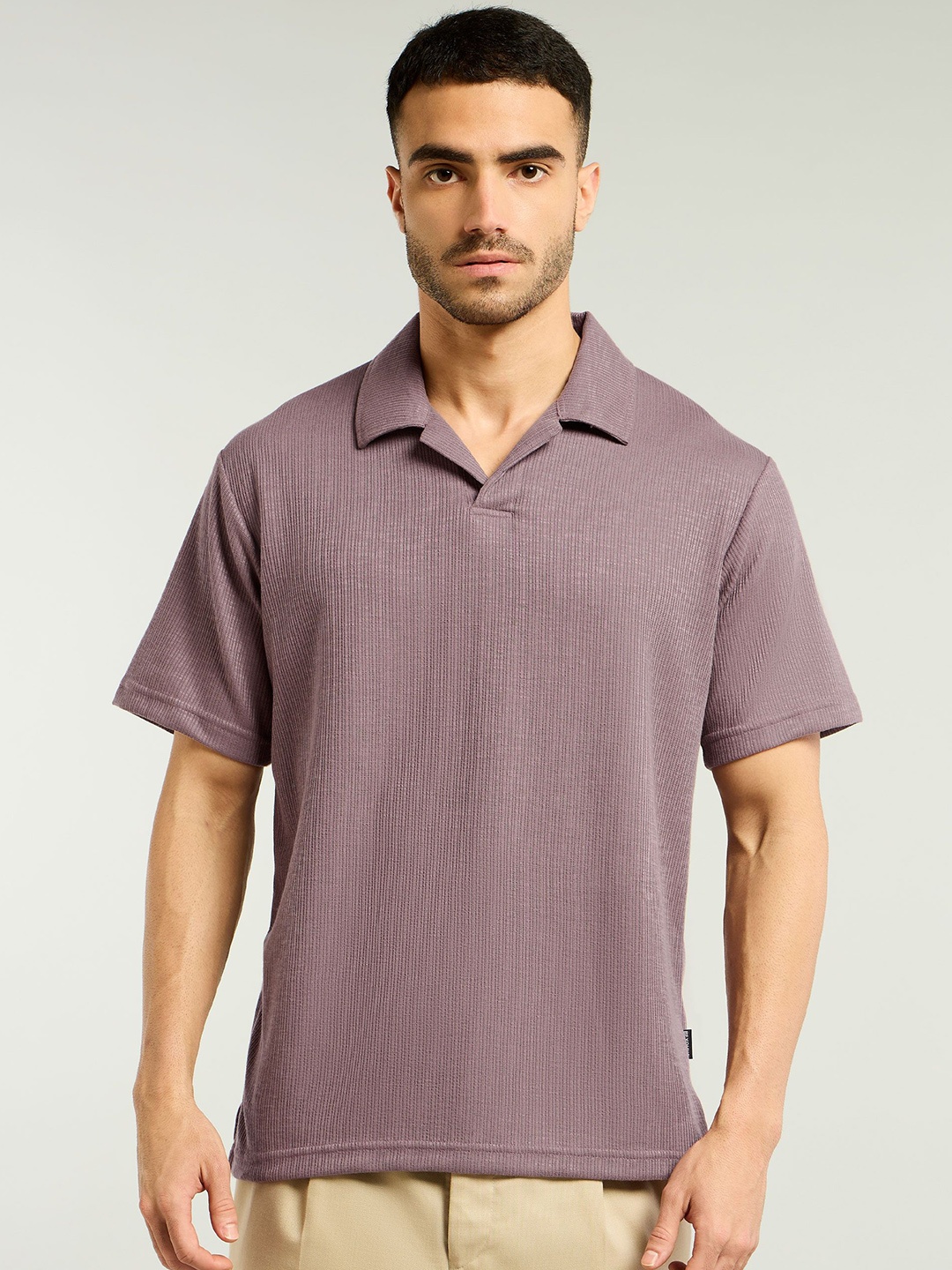 

Beyoung Men Solid Polo Collar Cotton T-shirt, Mauve