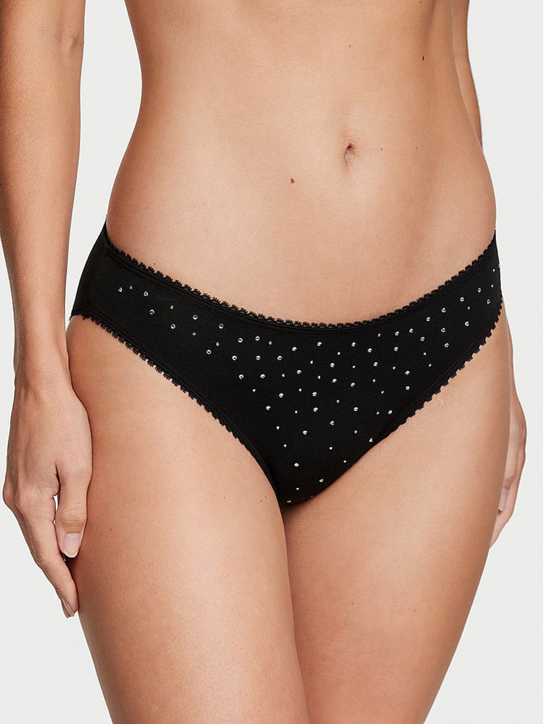 

Victoria's Secret Women Printed Low-Rise Bikini Briefs, Black