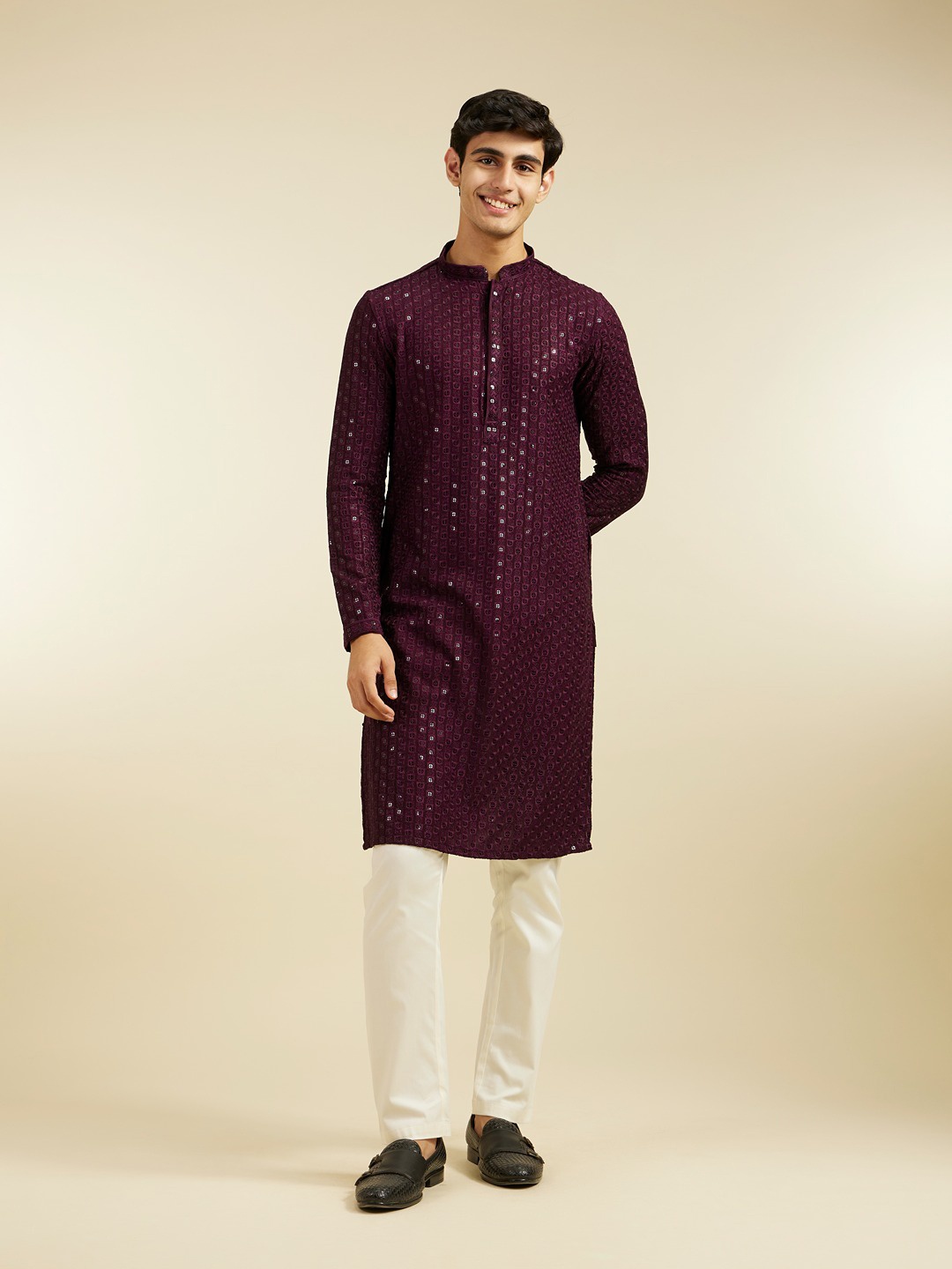 

Diwas by Manyavar Men Embroidered Chikankari & Sequinned Mandarin Collar Kurta, Purple