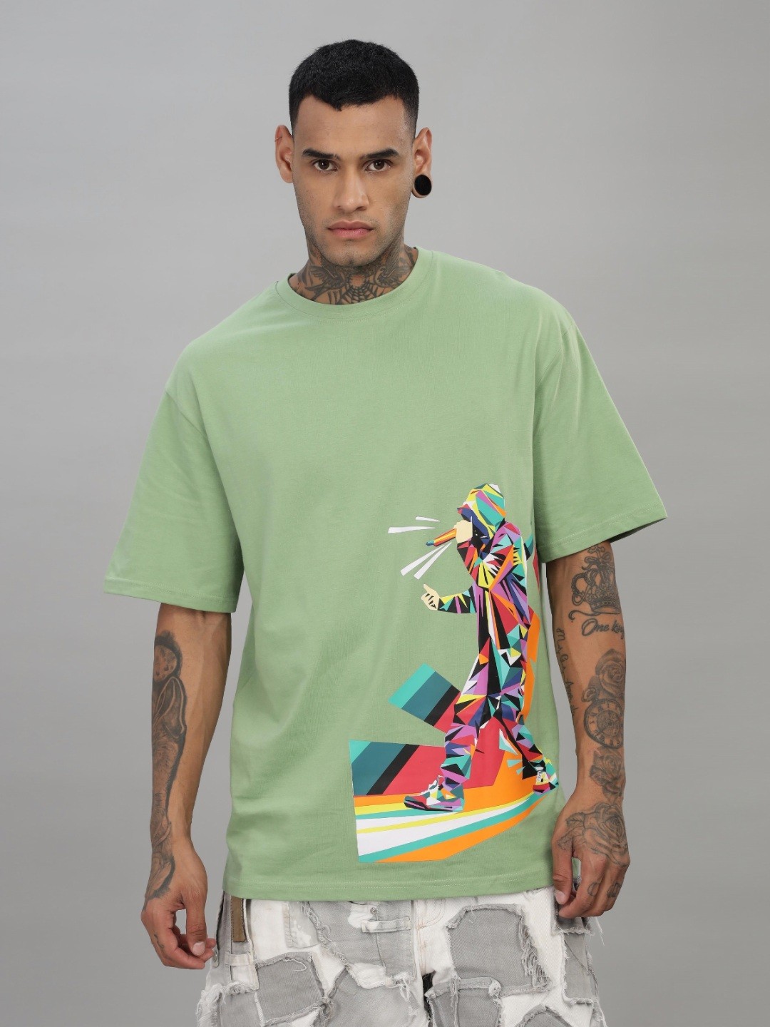 

TOMHIDDLE Men Graphic Printed Round Neck Cotton Oversized T-shirt, Green
