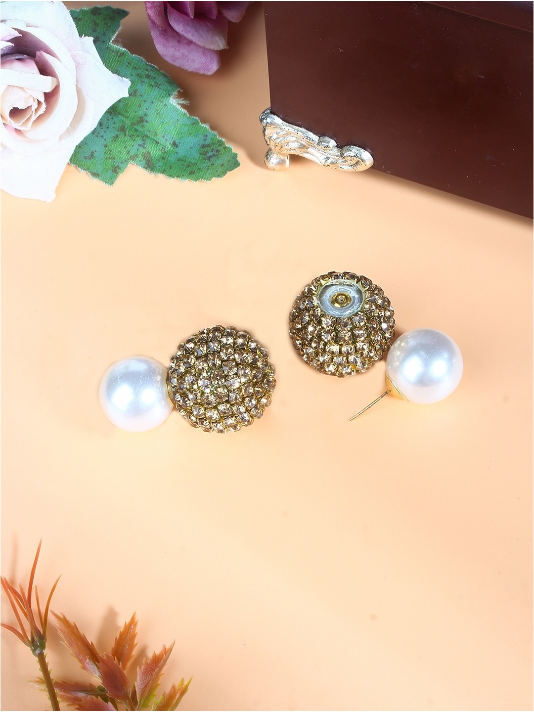 

KPOP Contemporary Studs Earrings, Gold