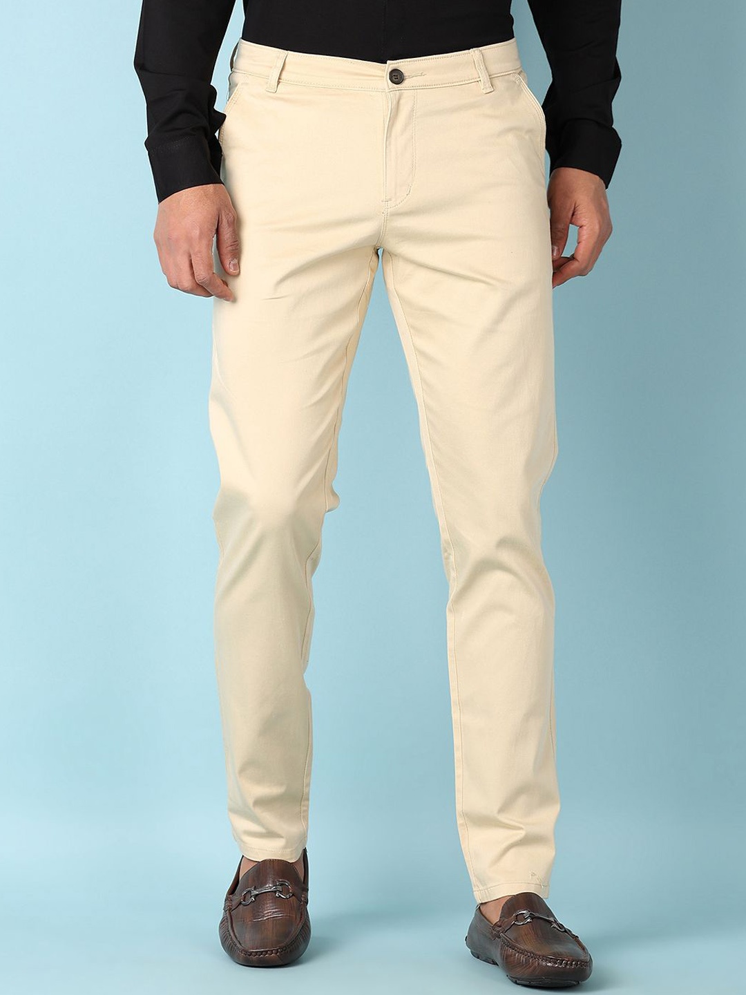 

V-Mart Men Slim Fit Chinos Trousers, Beige