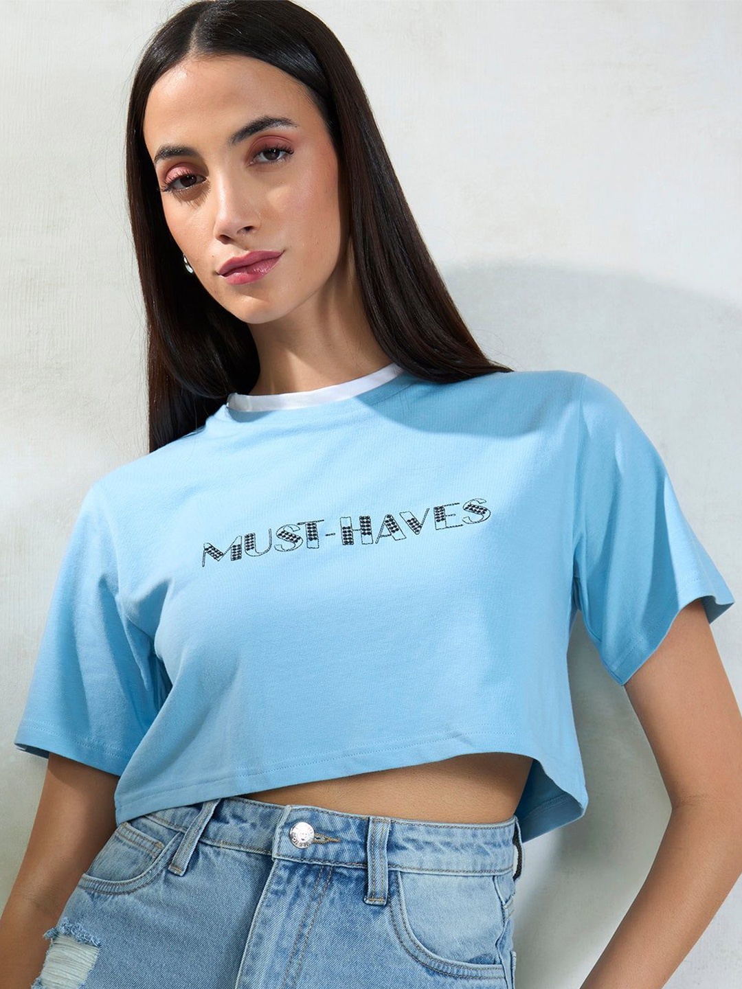 

Virgio Women Cotton Round Neck Crop Length Solid Regular Sleeve Tshirt, Blue