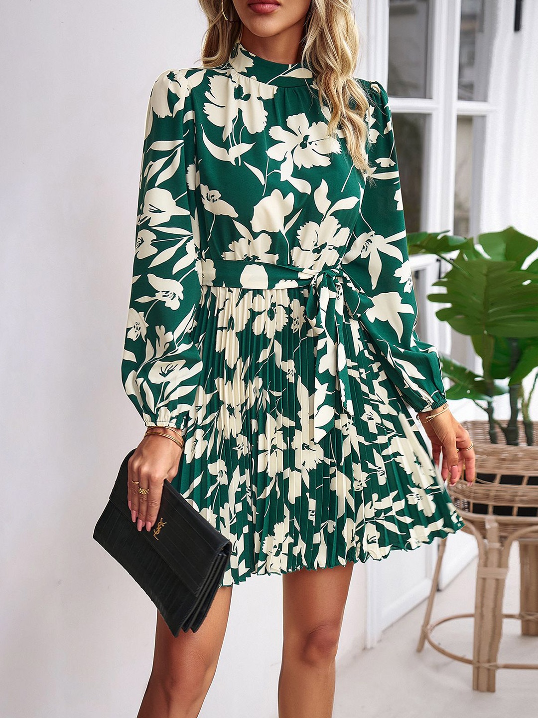 

StyleCast Women Floral Print Empire Dress, Green