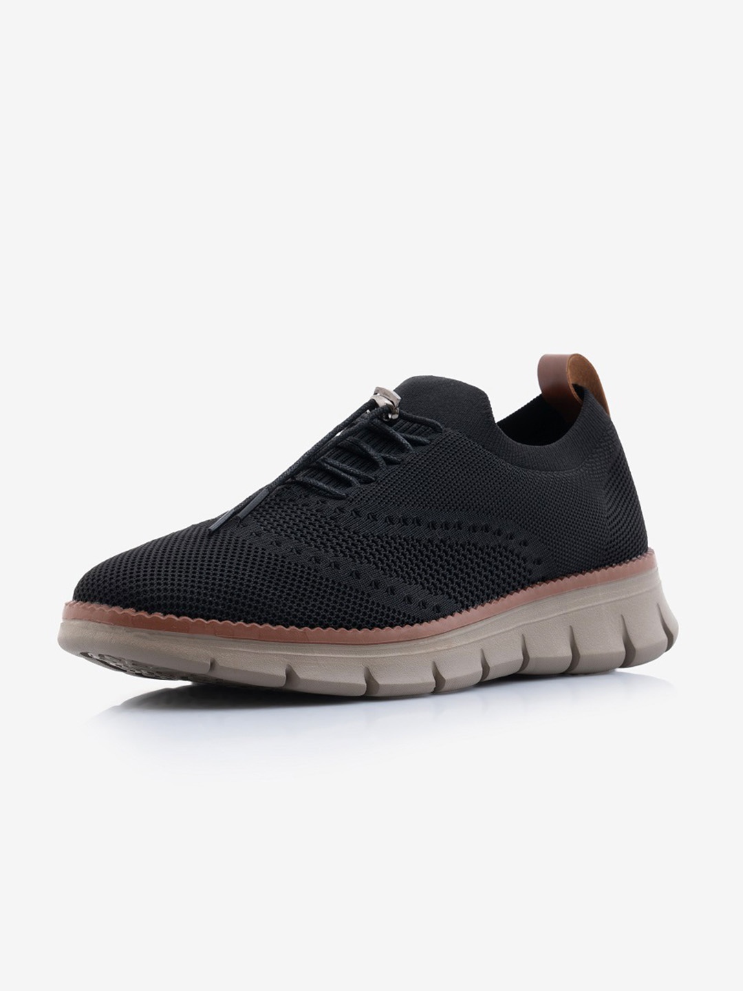 

Nickron Men Woven Design Sneakers, Black