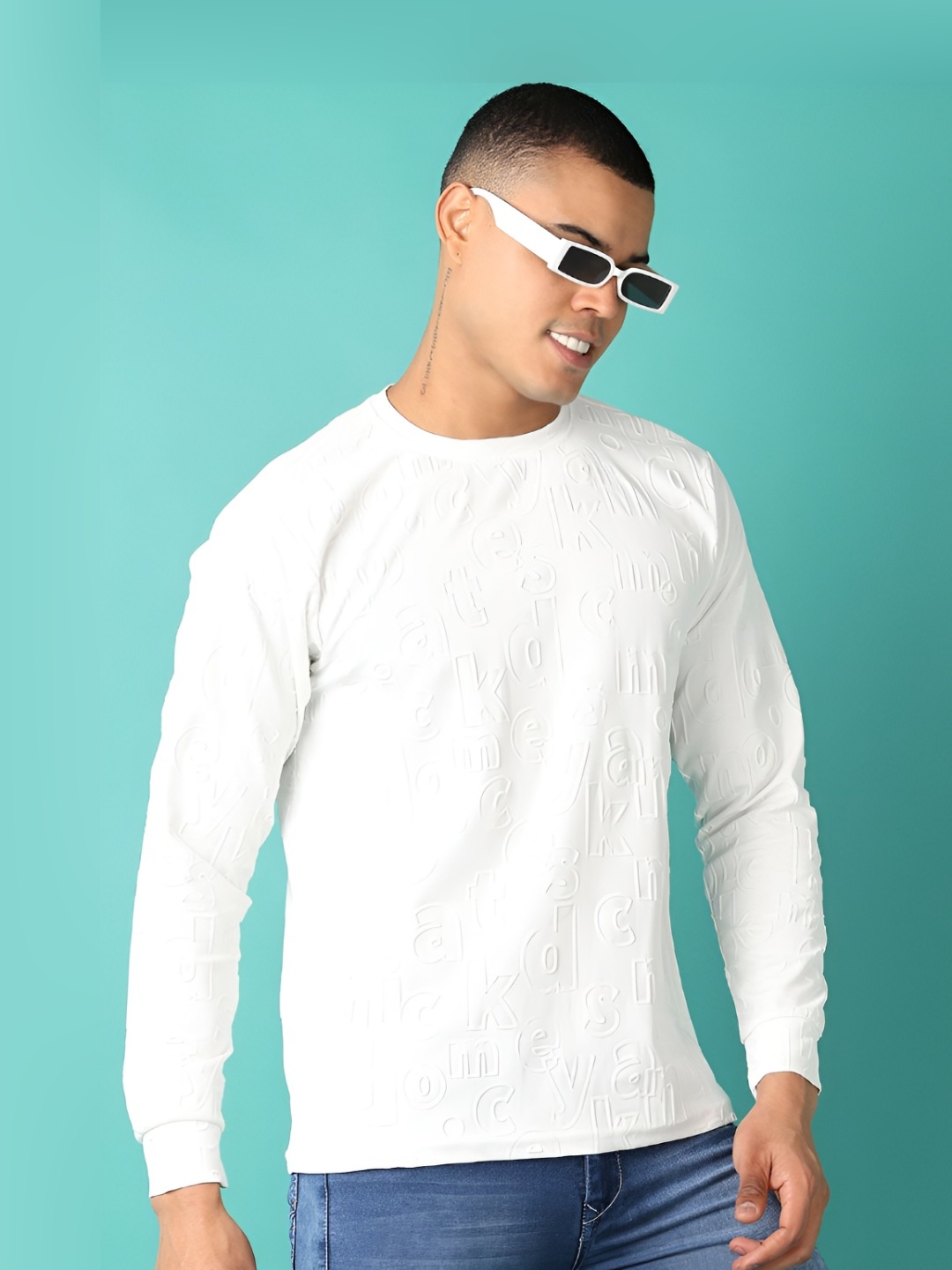 

V-Mart Men Self Design Round Neck Cotton Slim Fit T-shirt, White