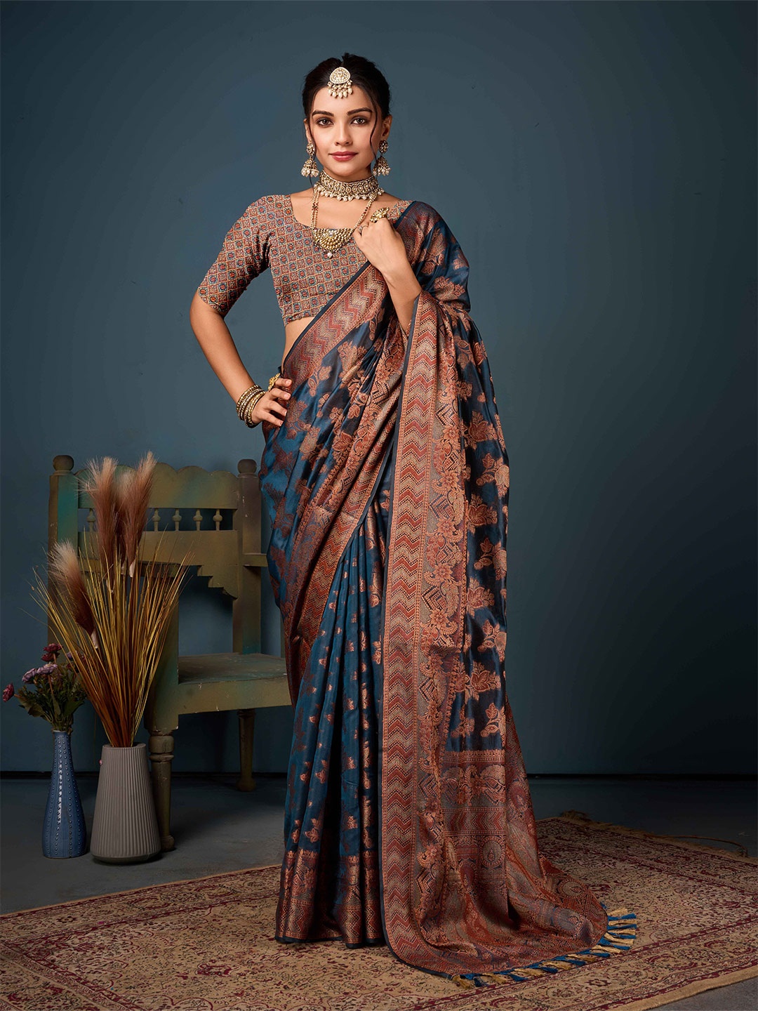 

Mitera Woven Design Zari Organza Kanjeevaram Saree, Blue