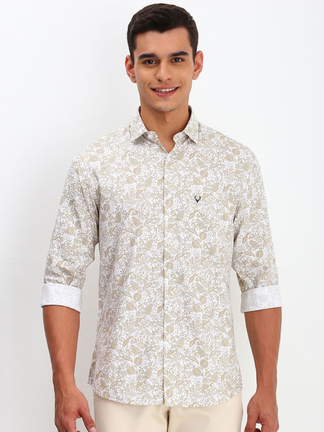 

Allen Solly Men Spread Collar Floral Printed Cotton Slim Fit Casual Shirt, Beige