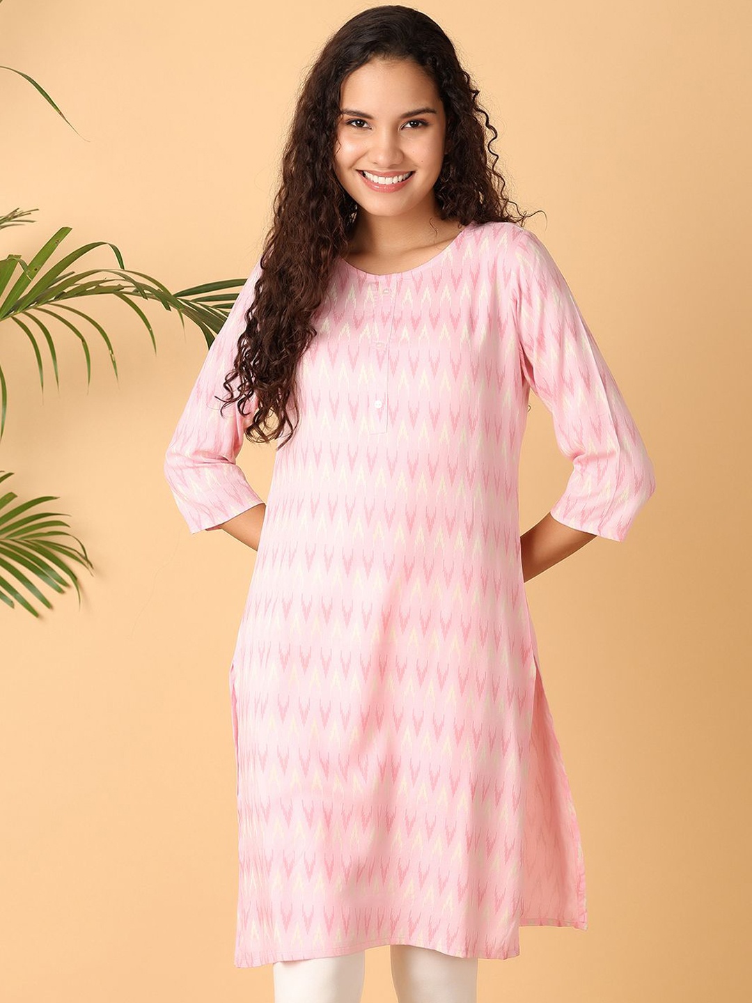 

V-Mart Women Printed Kurta, Peach