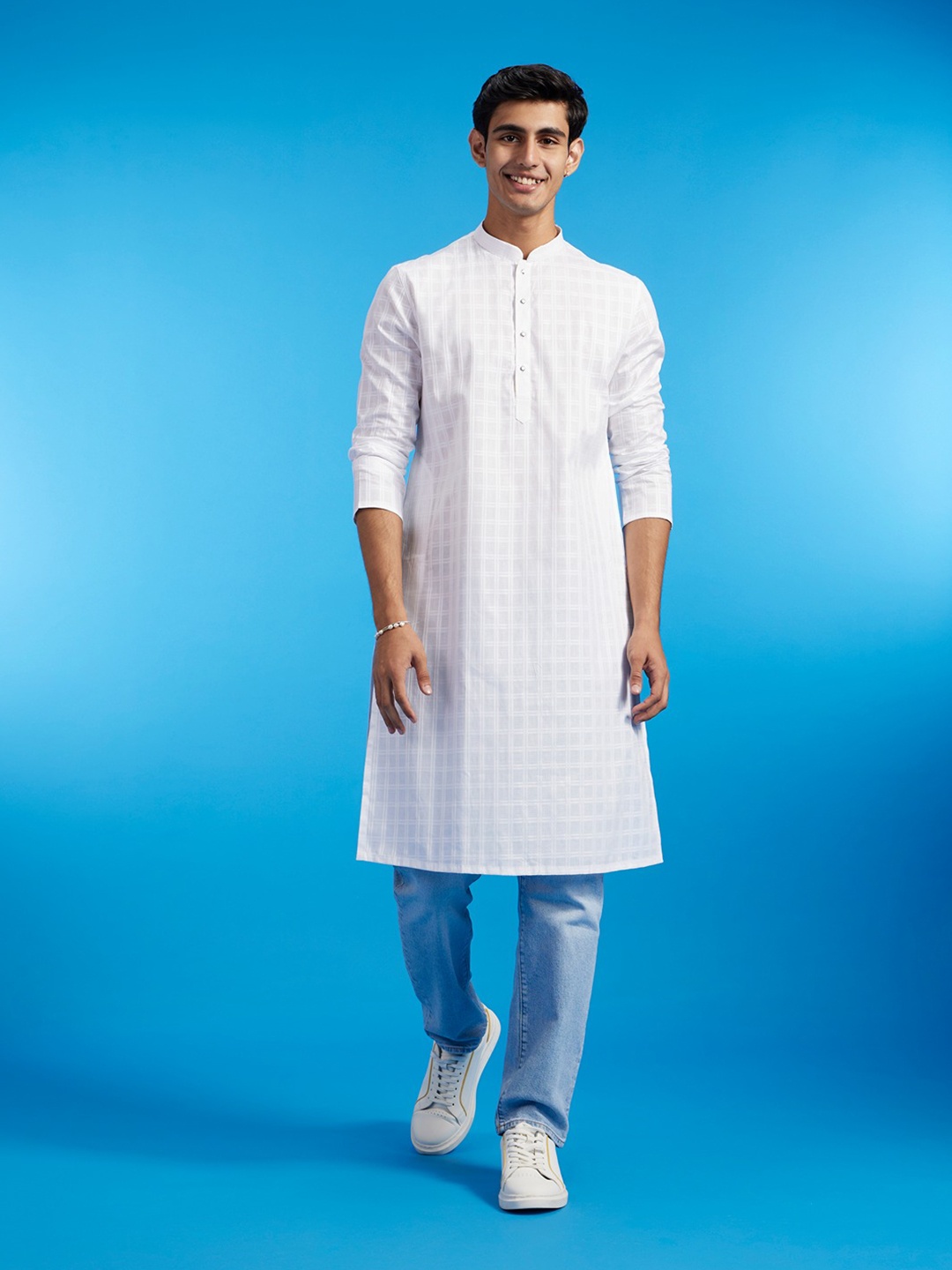 

Diwas by Manyavar Checked Mandarin Collar Cotton Straight Kurta, White