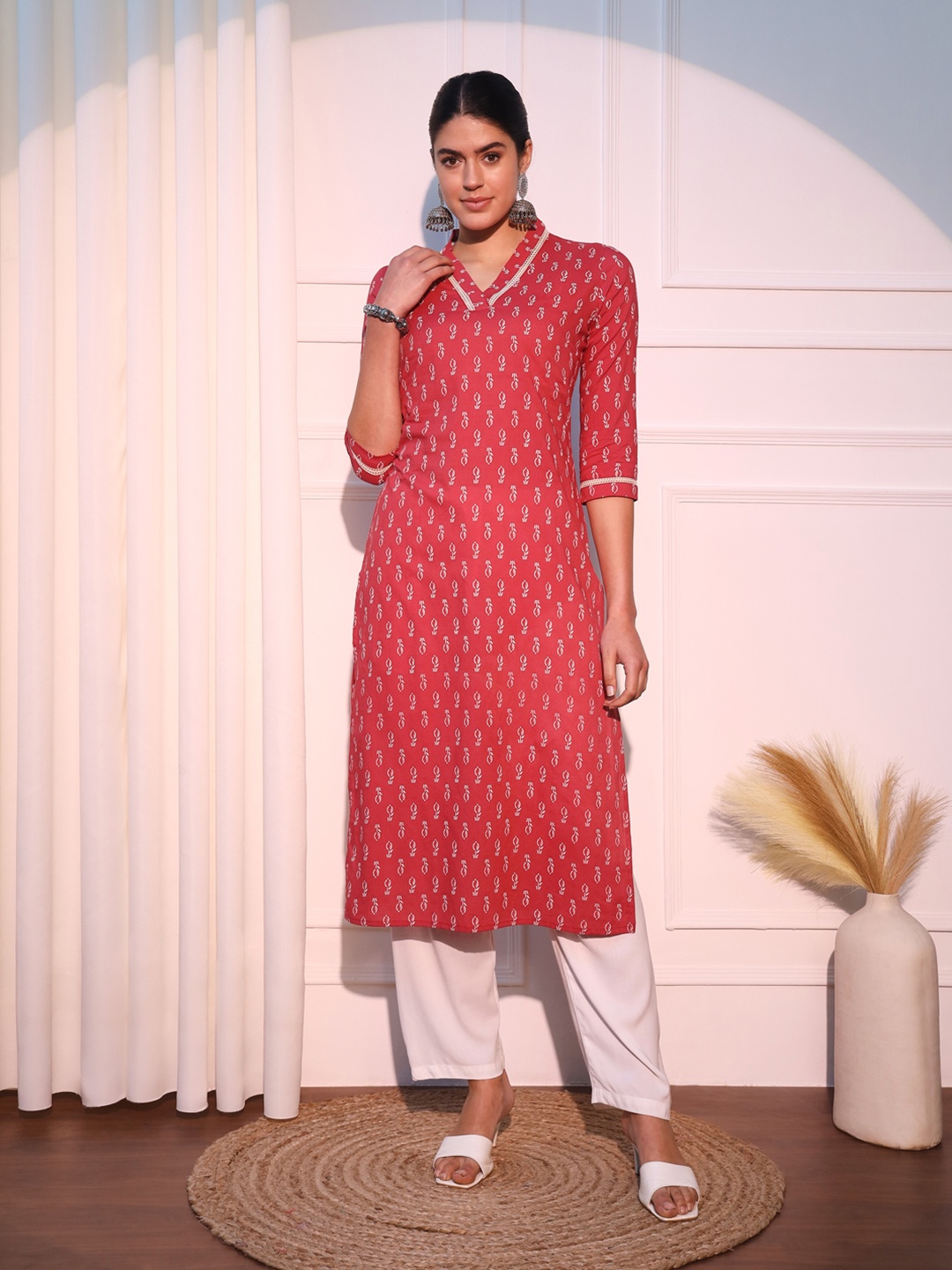 

KALINI Floral Printed Pure Cotton Straight Kurta, Pink