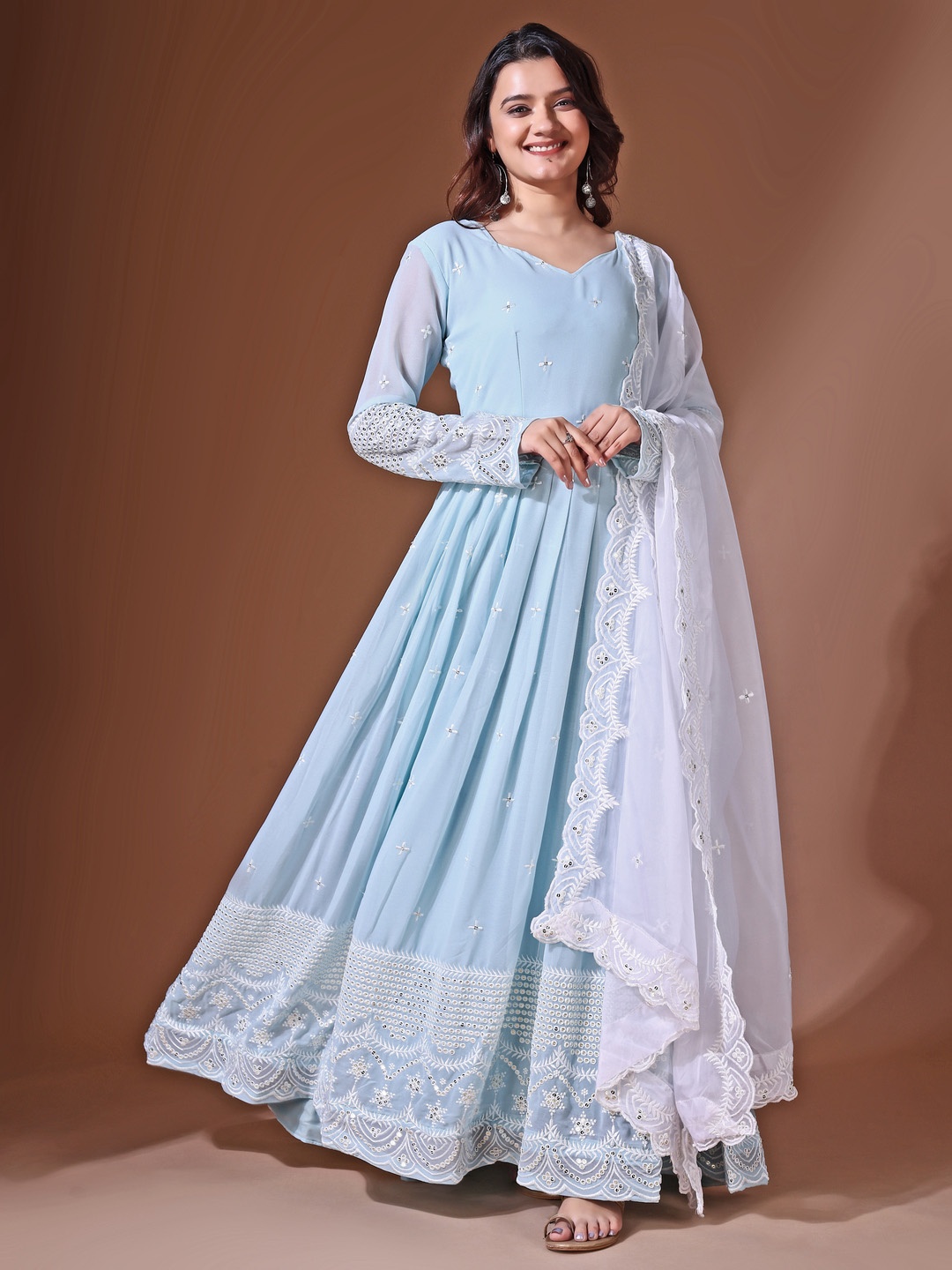 

Ethnic Yard Women Ethnic Motifs Embroidered Thread Work Anarkali Kurta, Blue