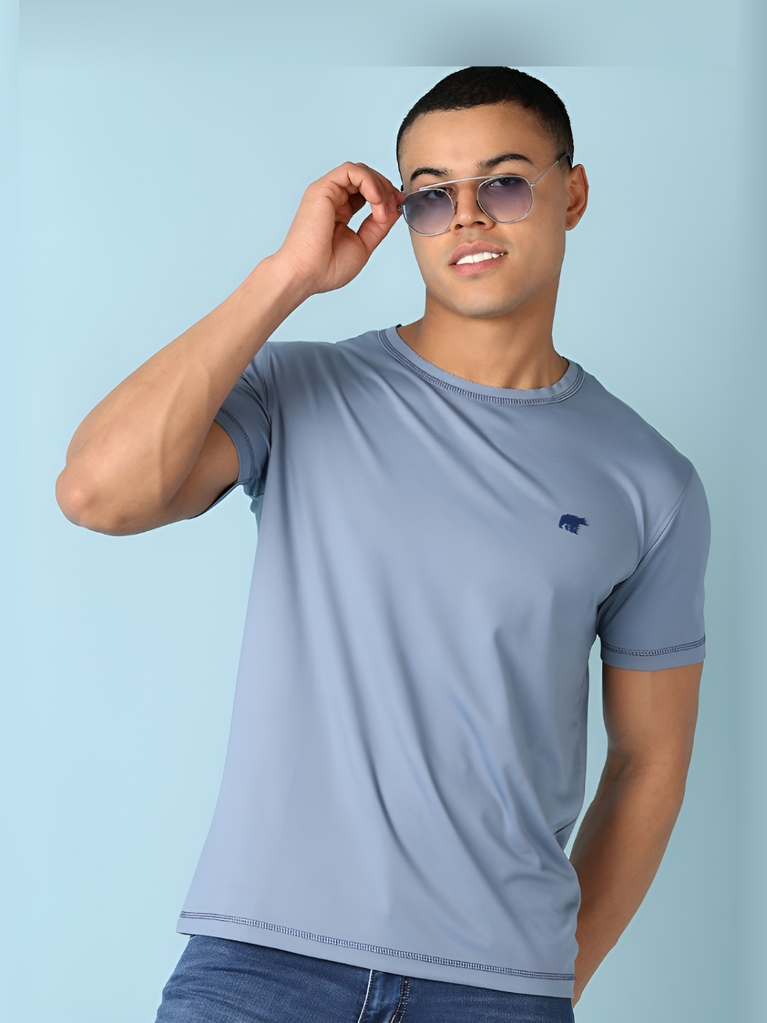 

V-Mart Men Solid Round Neck Cotton Slim Fit T-shirt, Blue