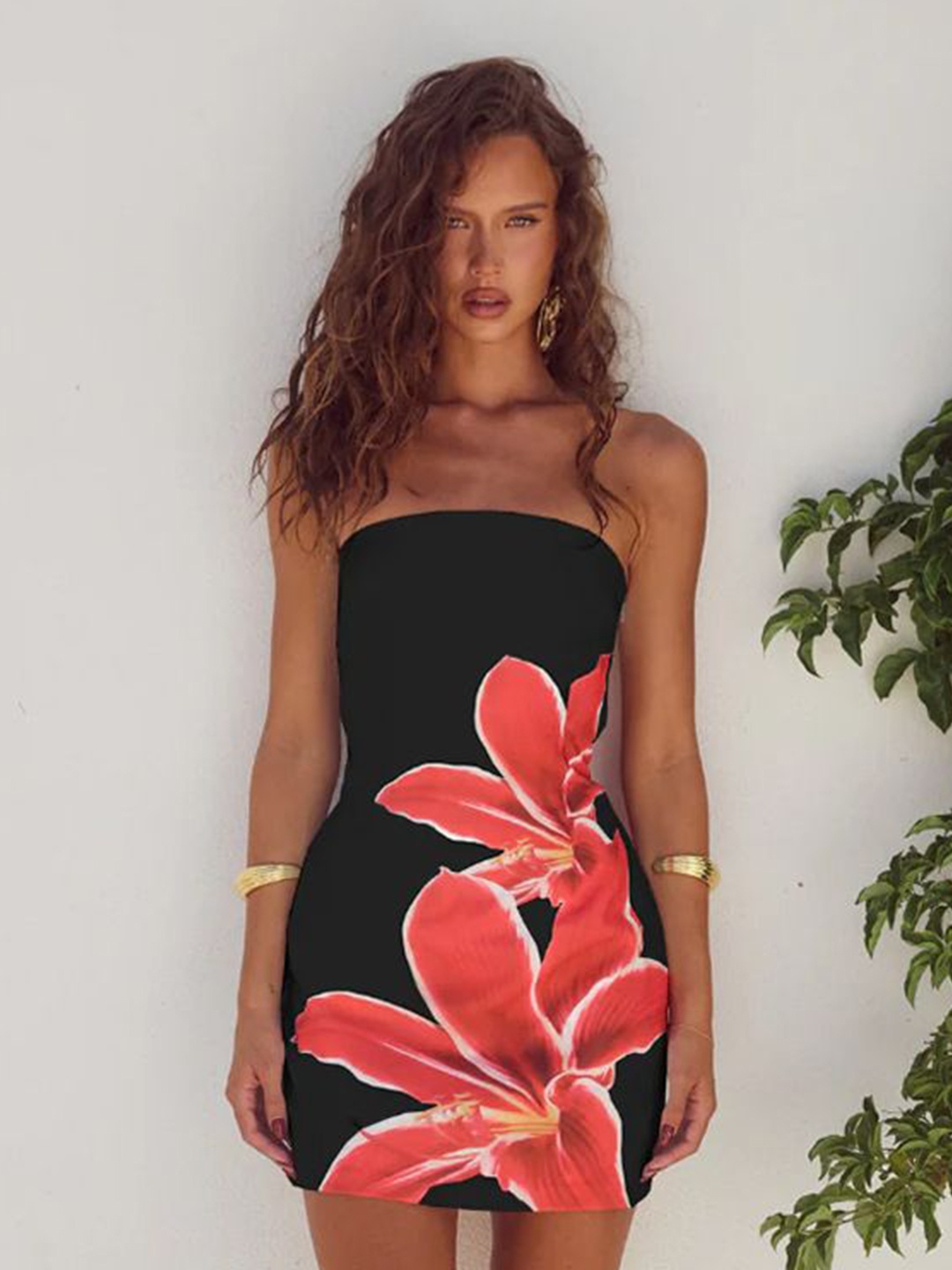 

MIAKEE Floral Printed Bandeau Mini Dress, Black