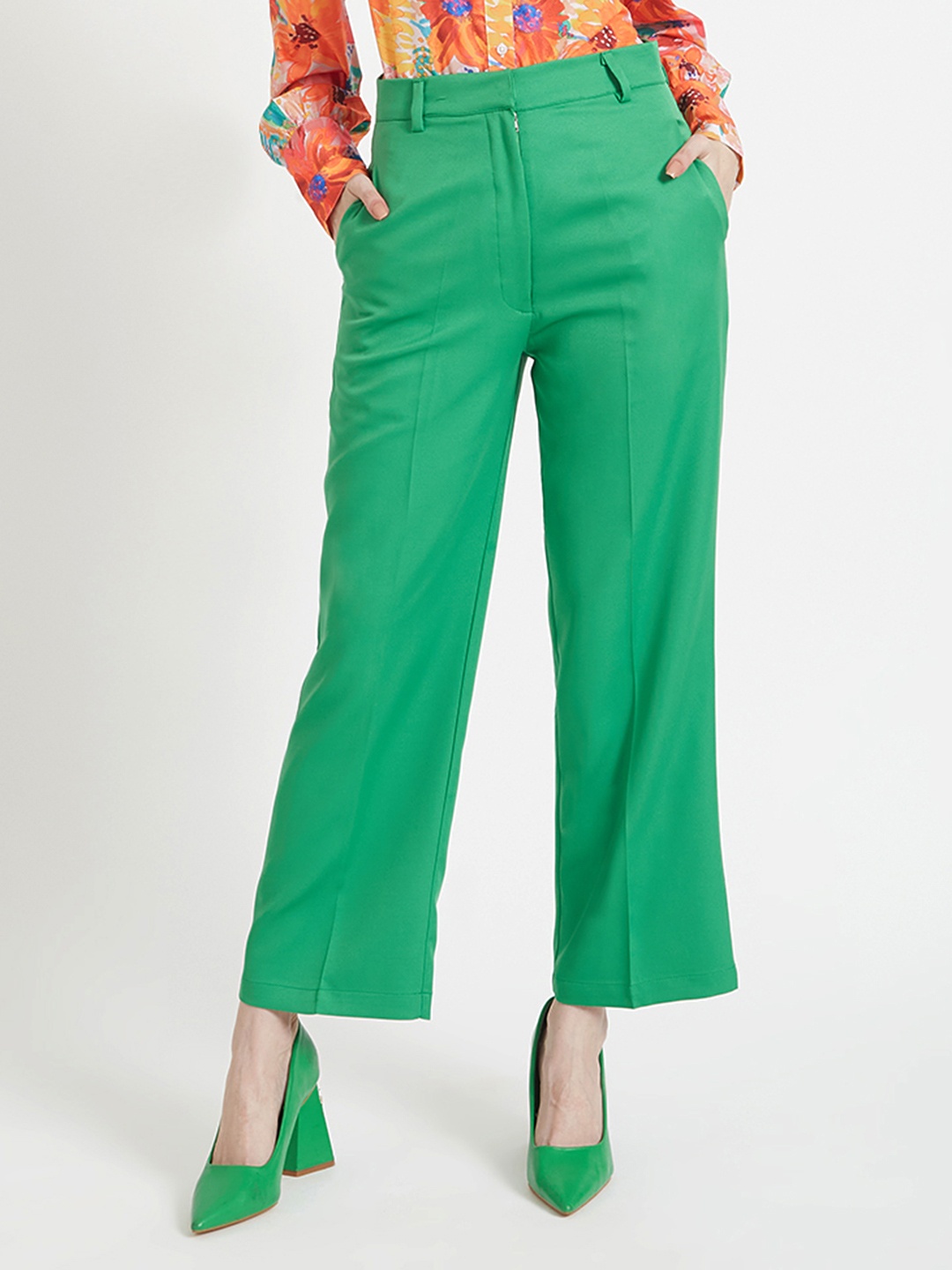 

AMSWAN Women Solid Smart Straight Fit High-Rise Trousers, Green