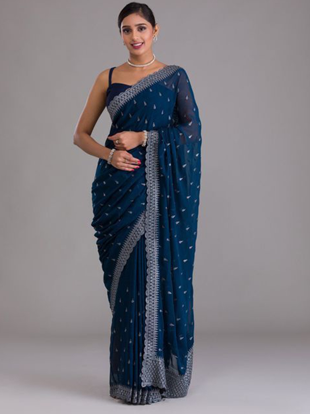 

Fusionic Embellished Sequinned Saree, Navy blue