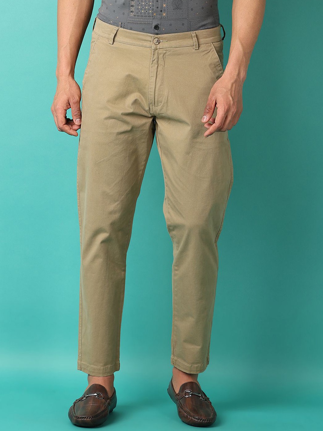 

V-Mart Men Solid Chinos Trousers, Brown