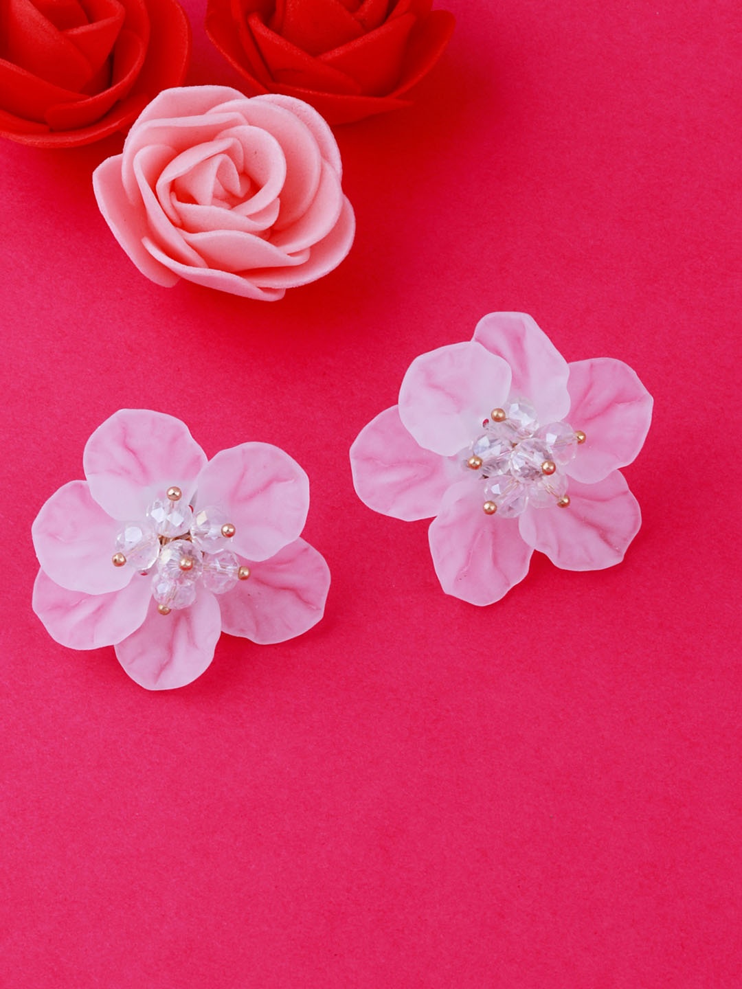 

Silver Shine Contemporary Studs Earrings, White