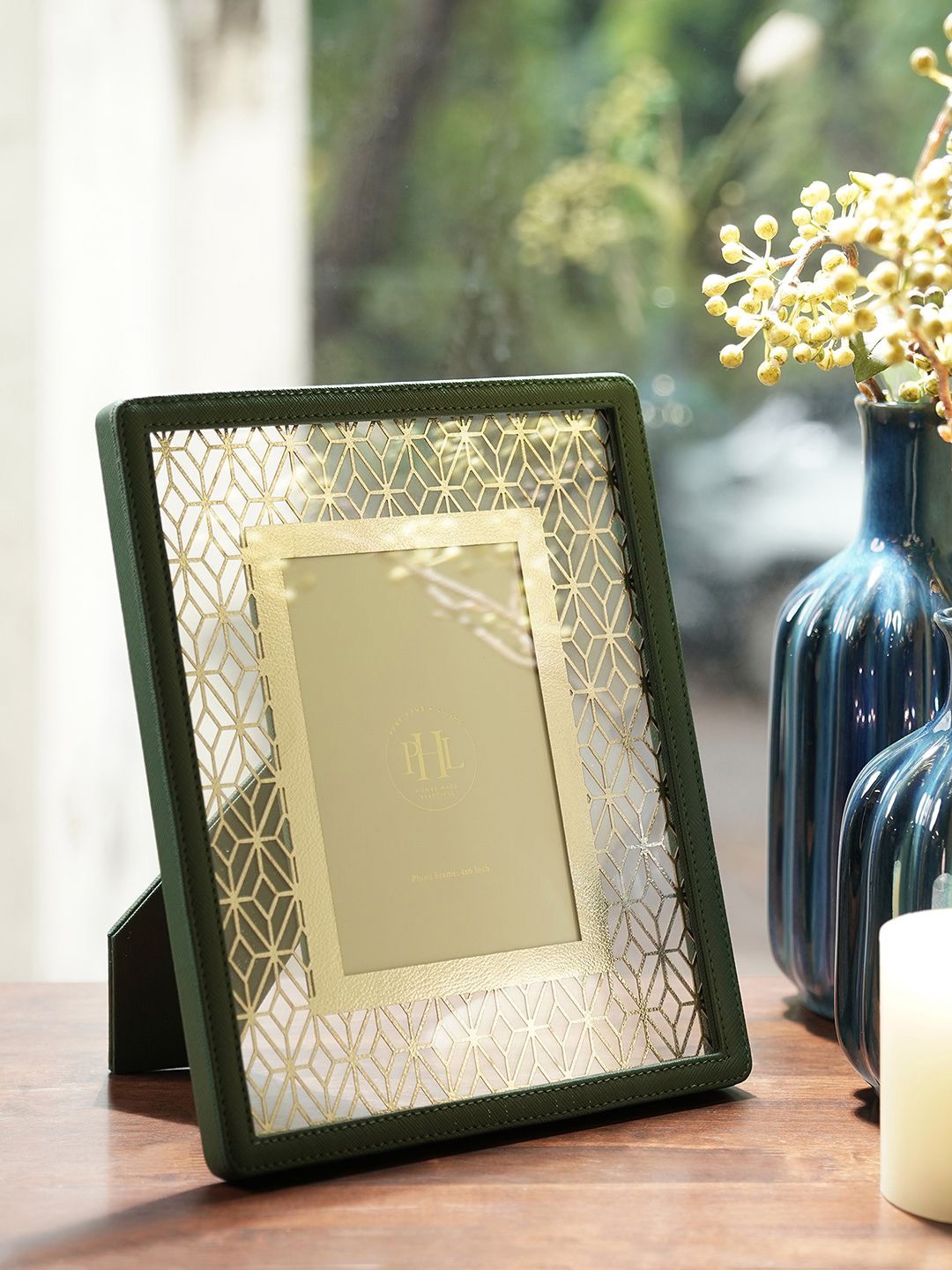 

Pure Home and Living Green & Cream-Coloured Laser Cut Faux Leather Photo Frame