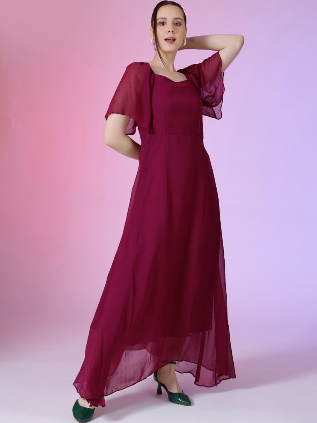 

Raiyani Enterprise Solid Bell Sleeve Fit & Flare Maxi Dress, Magenta