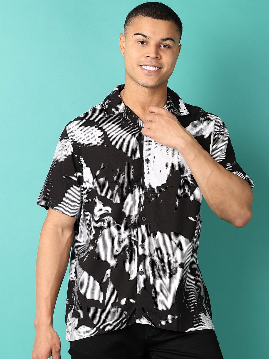 

V-Mart Men Cuban Collar Floral Printed Casual Shirt, Black