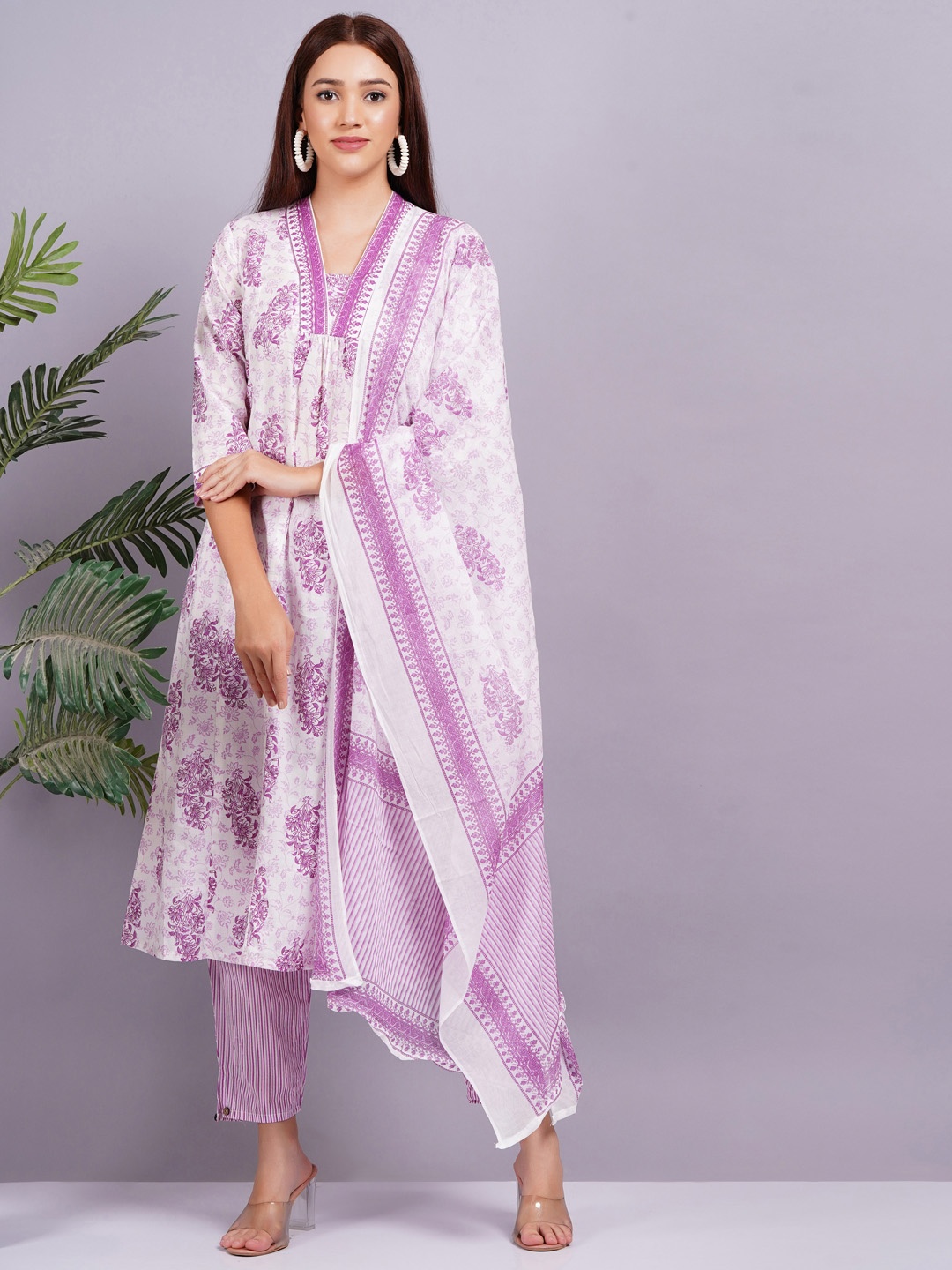 

HIGHLIGHT FASHION EXPORT Floral Printed Pure Cotton Kurta With Trousers & Dupatta, White