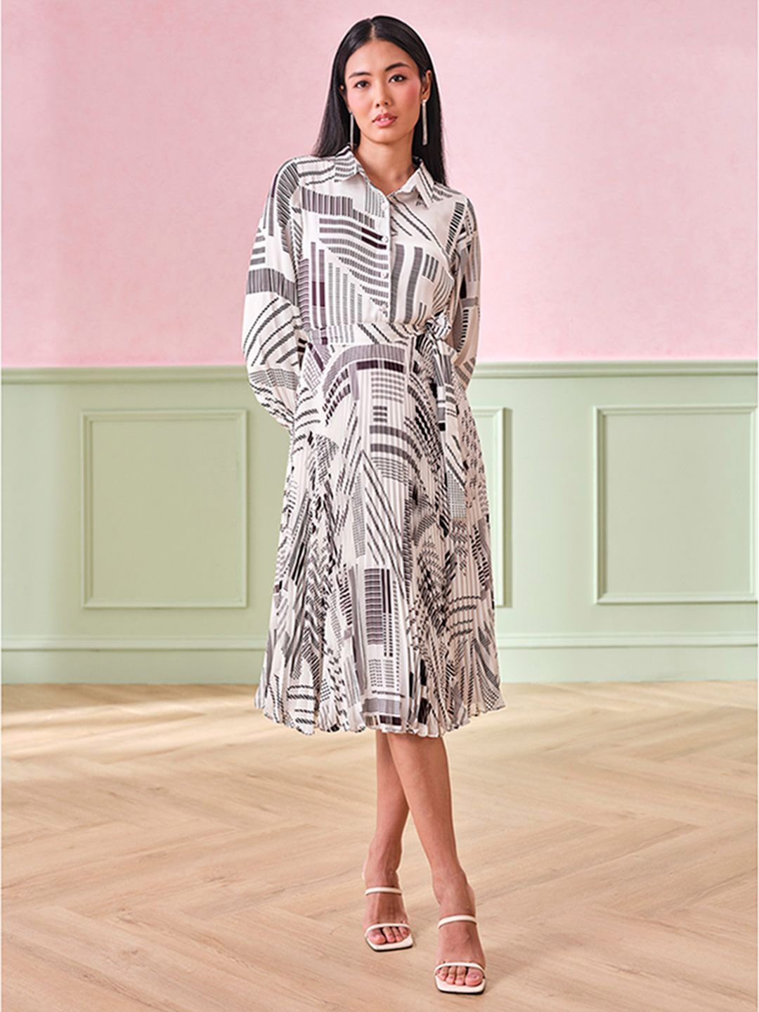 

AND Abstract Printed Shirt Collar A-Line Midi Dress, White