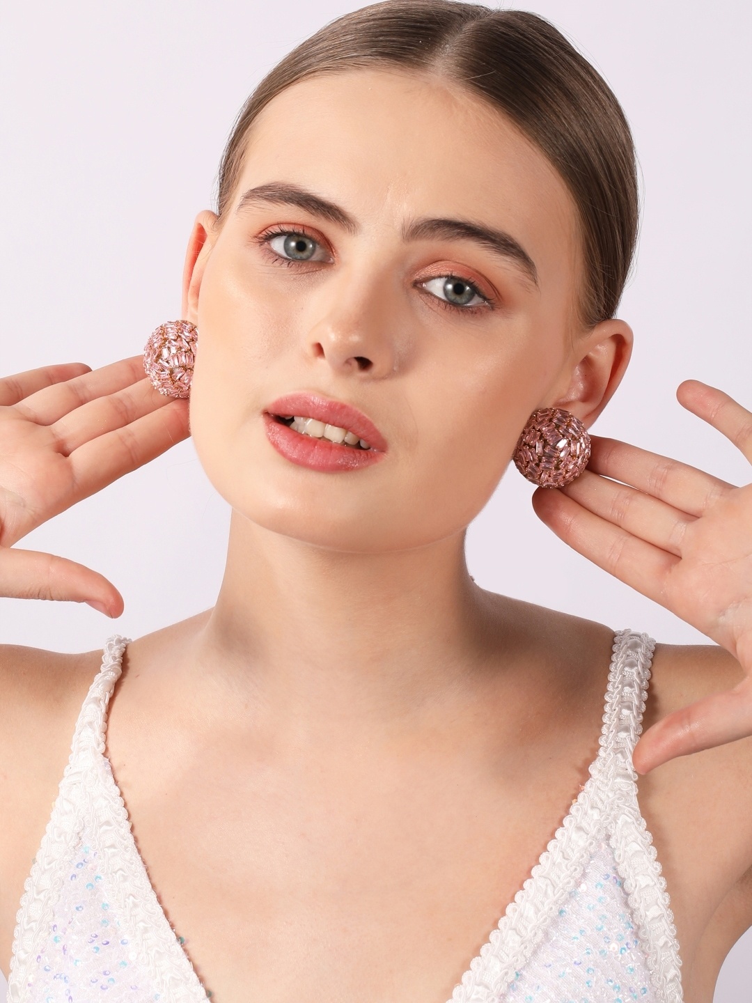 

KPOP Gold-Plated Rhinestone Contemporary Studs