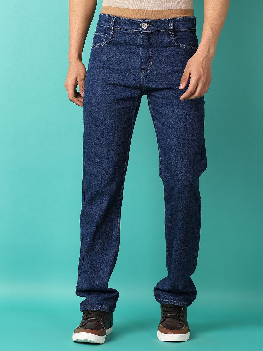 

V-Mart Men Straight Fit Mid-Rise Light Fade Jeans, Blue