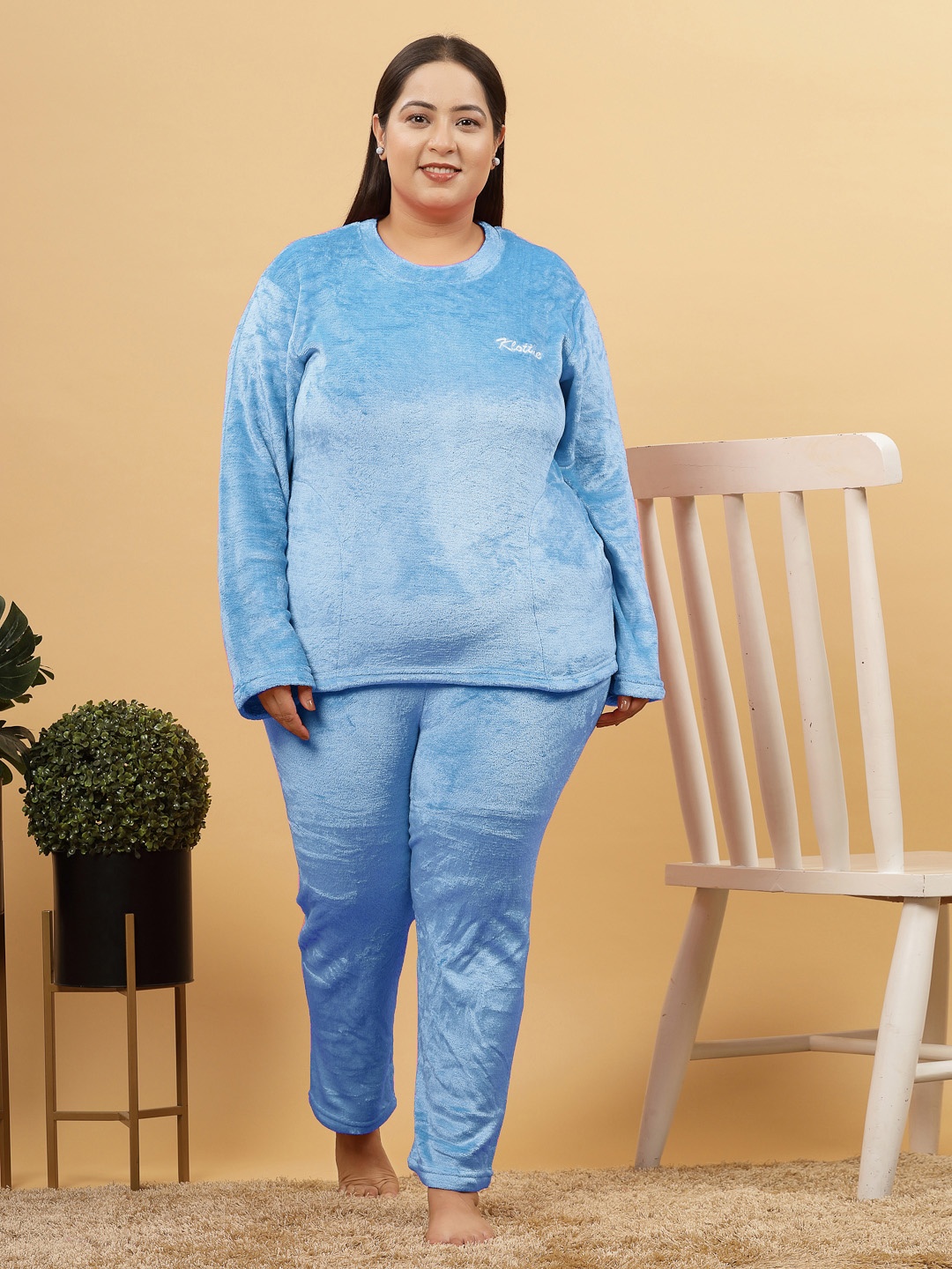 

KLOTTHE Women Rust Solid Long Sleeves Plus Size Woolen Night Suit, Blue