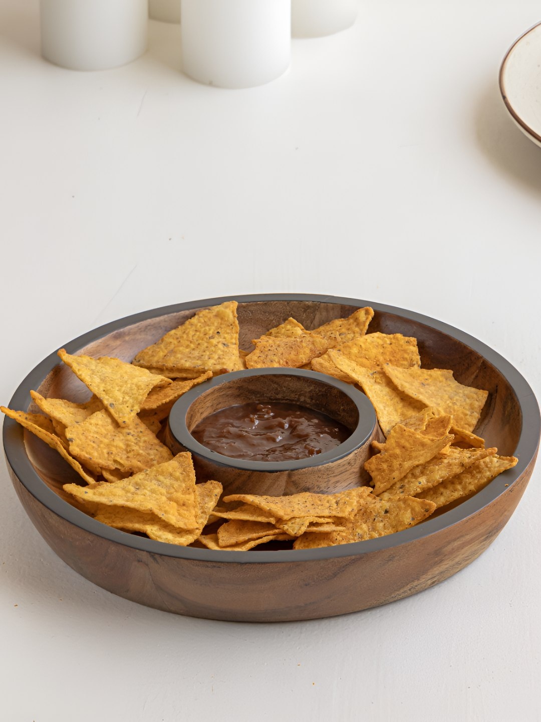 

Aurum Crafts Brown Acacia Wood Round Chip and Dip Food Platter